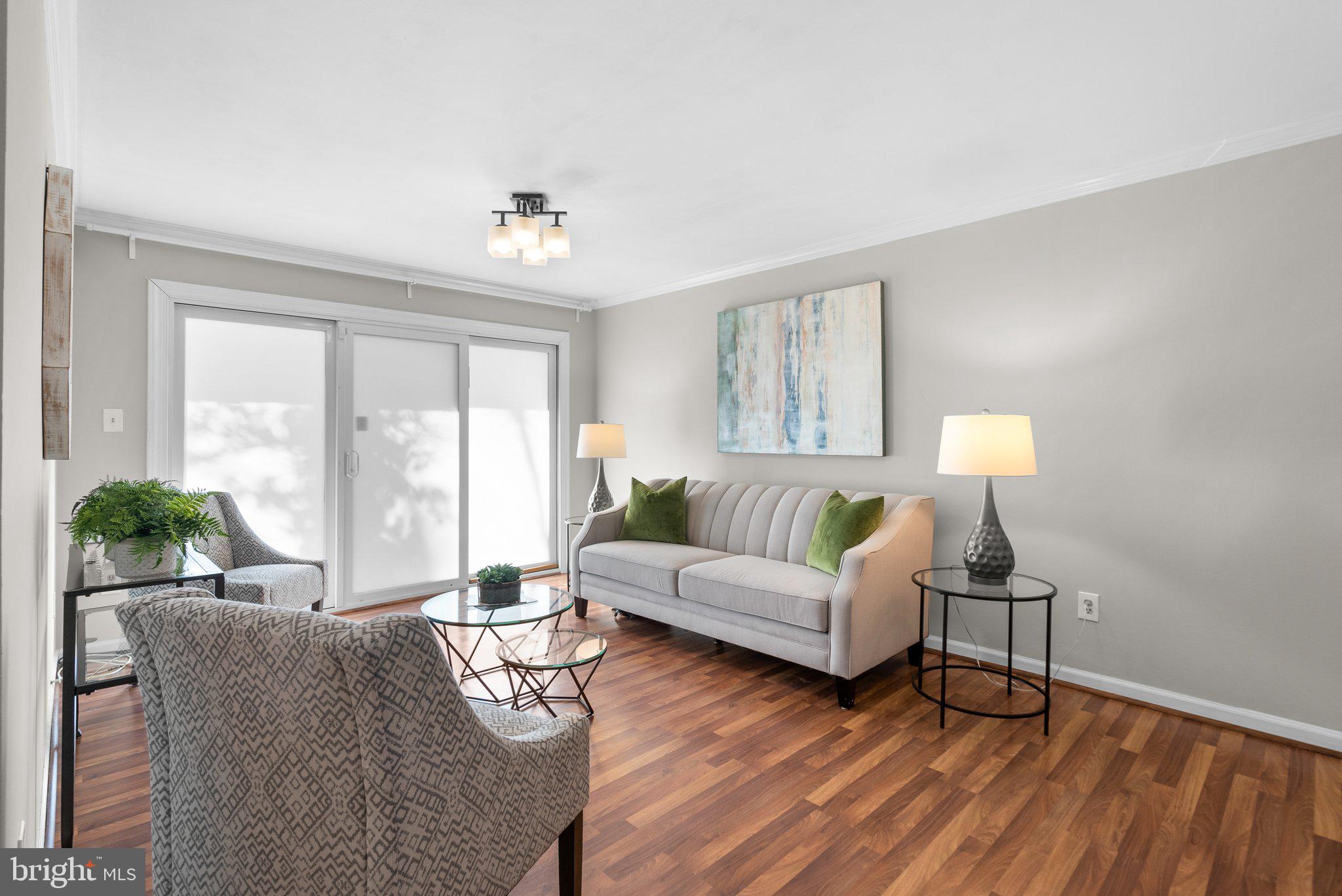 WALNUT GROVE - Residential