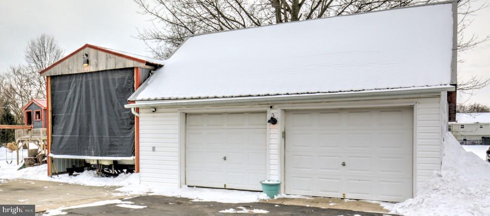 BRECKNOCK TOWNSHIP - Residential