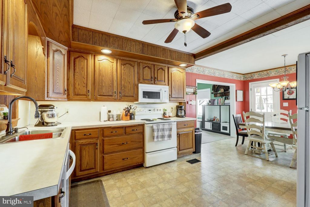 Photo of 1295 Reading Road, DENVER, PA 17517 (MLS # PALA2083284)