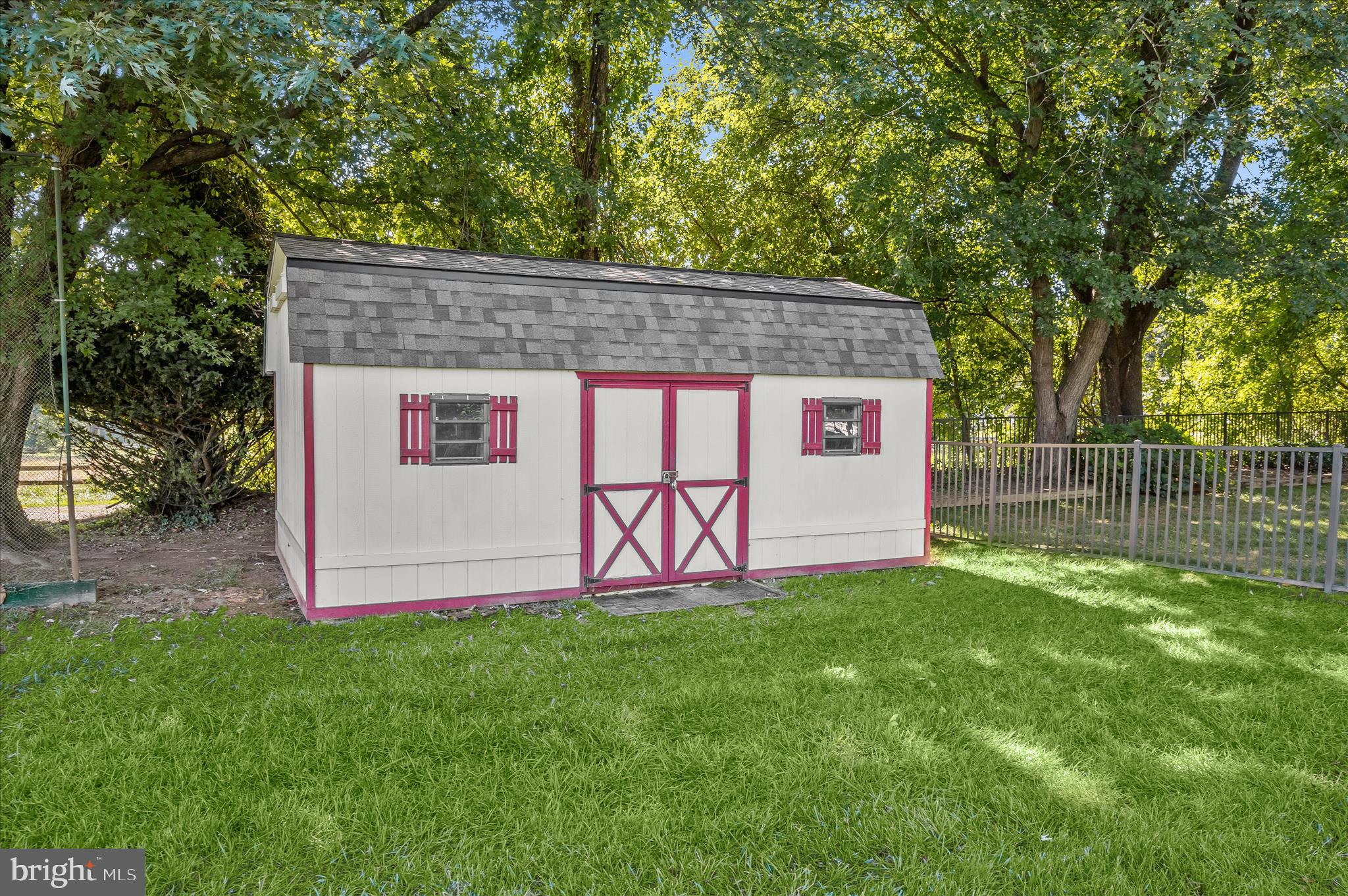 ASHLEIGH GREENE - Residential