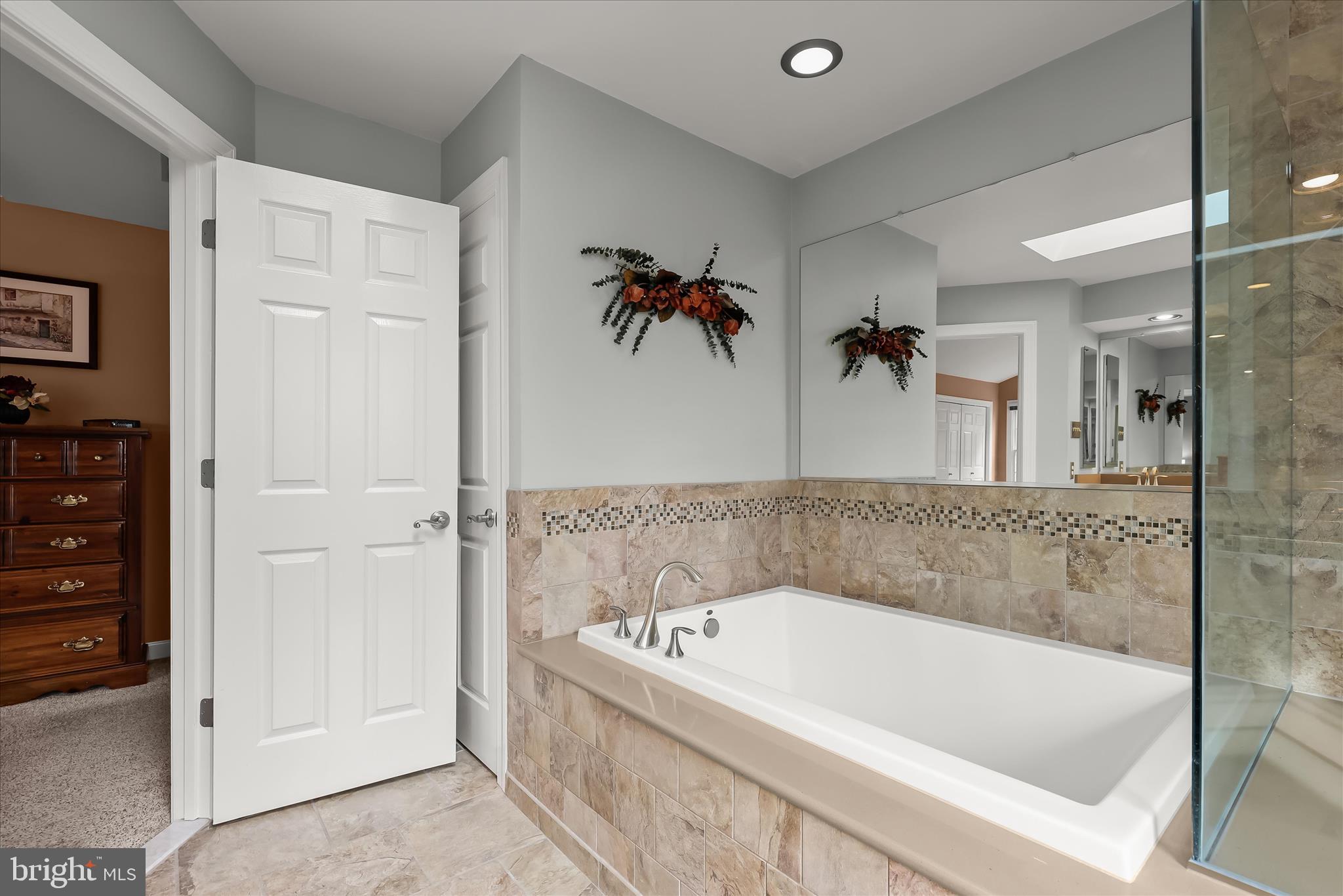 ASHLEIGH GREENE - Residential