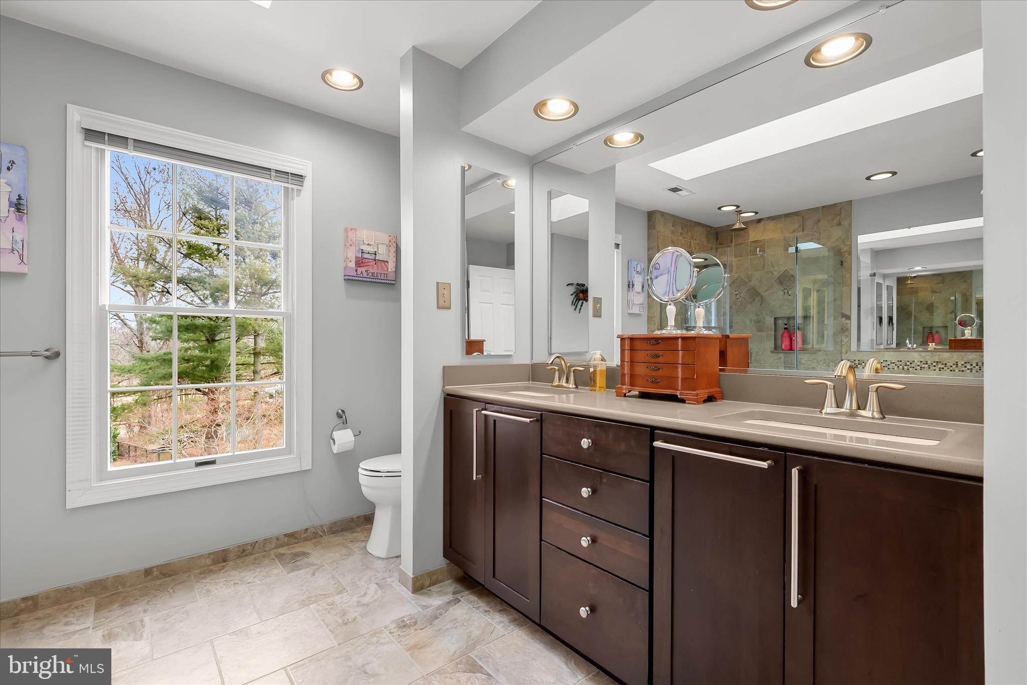 ASHLEIGH GREENE - Residential