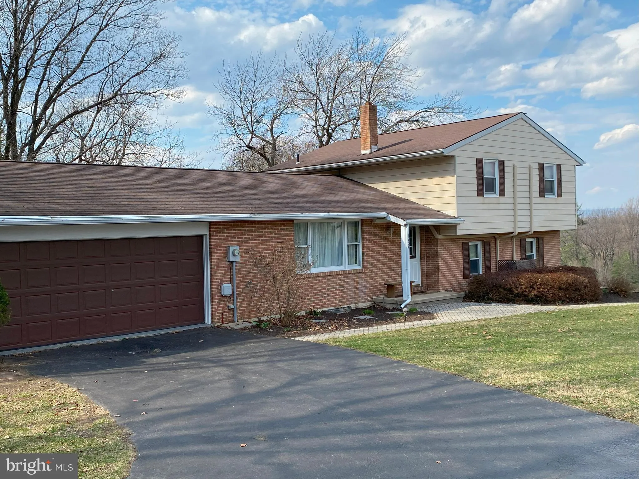 Leesport, Pennsylvania 19533, United States, 4 Bedrooms Bedrooms, ,2 BathroomsBathrooms,Residential,Active,102854