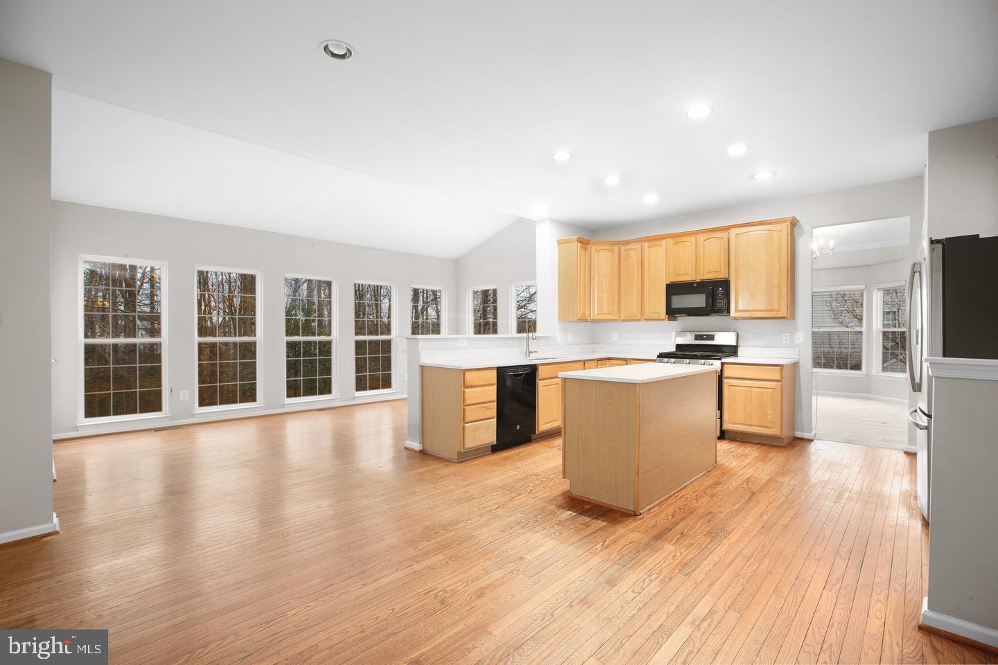 LEE'S HILL - Residential Lease