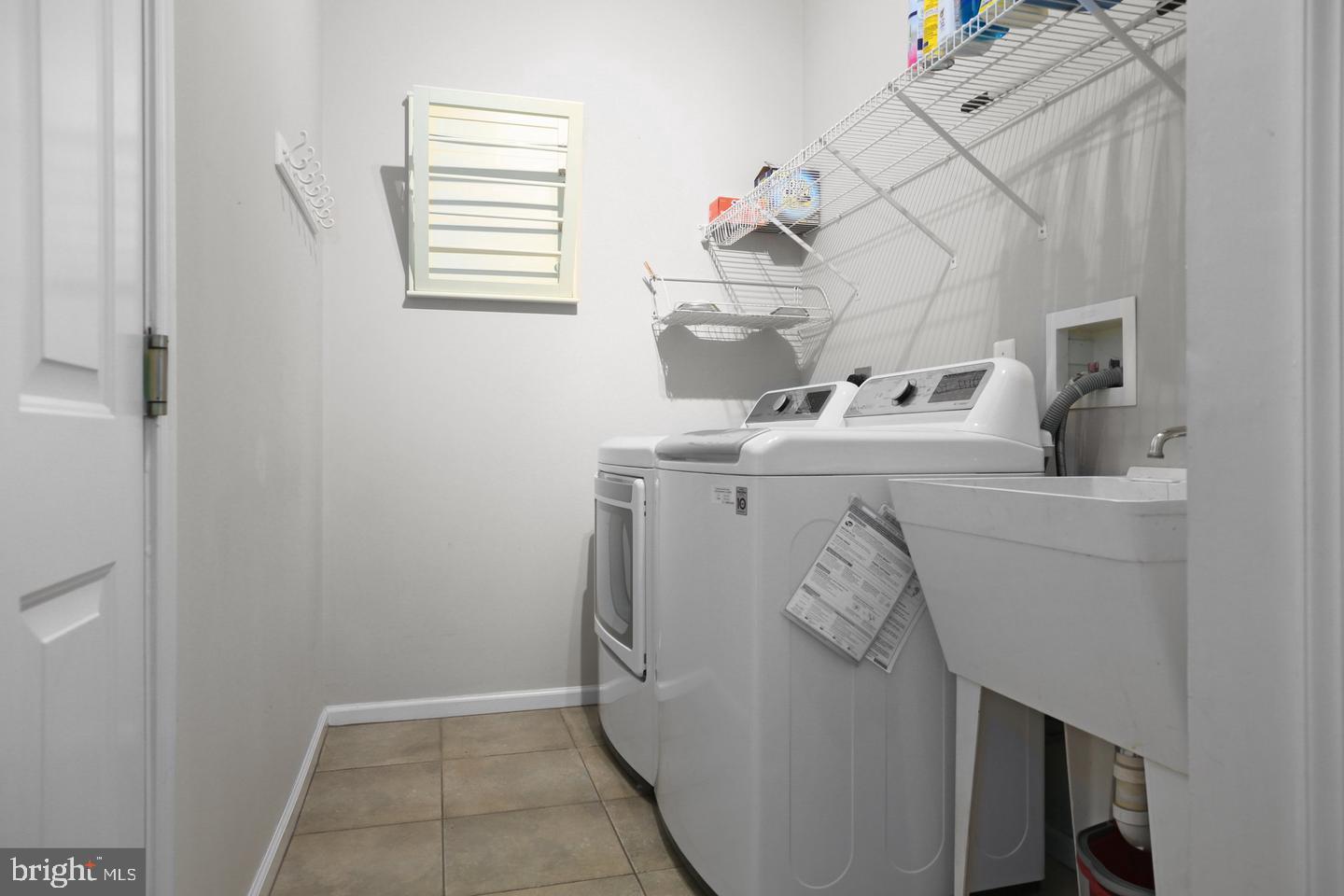 LEE'S HILL - Residential Lease