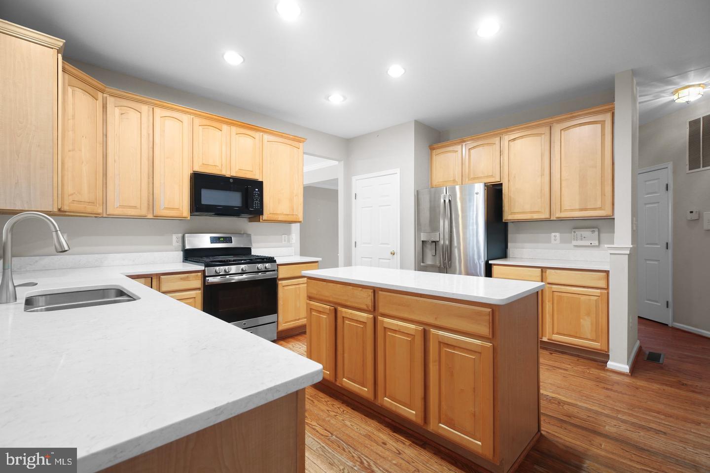 LEE'S HILL - Residential Lease