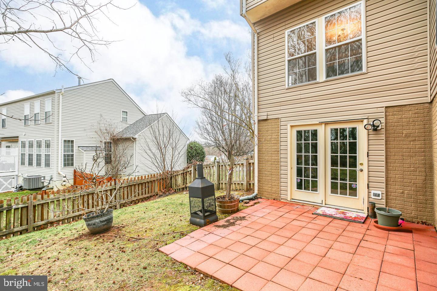 LEE'S HILL - Residential Lease