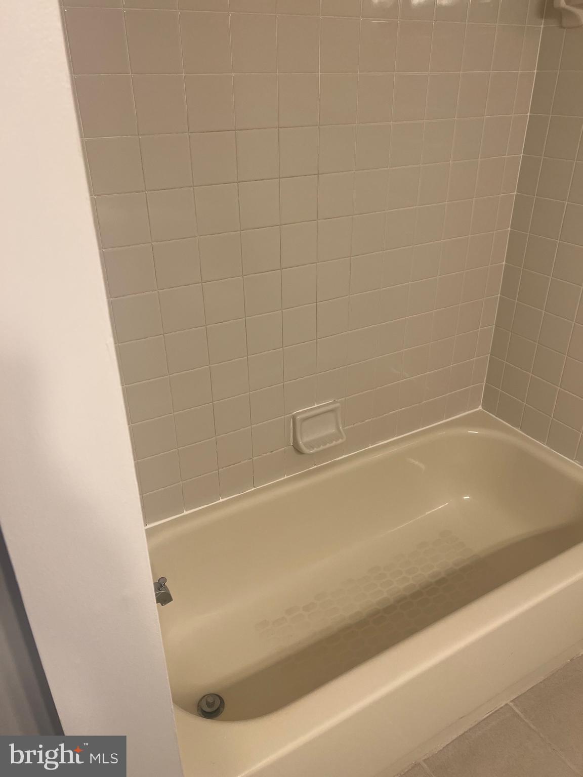 OLD BRIDGE ESTATES - Residential