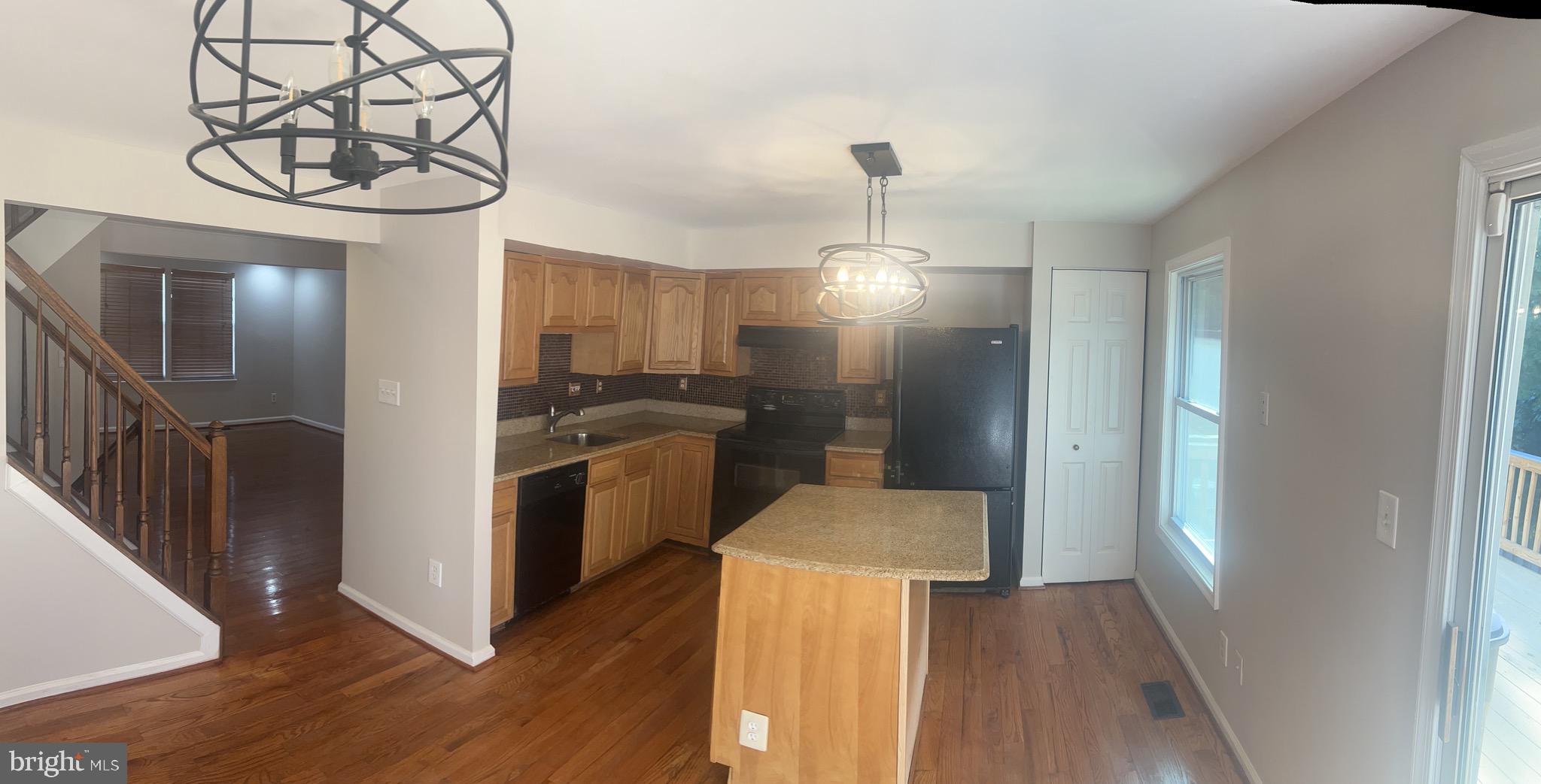 OLD BRIDGE ESTATES - Residential