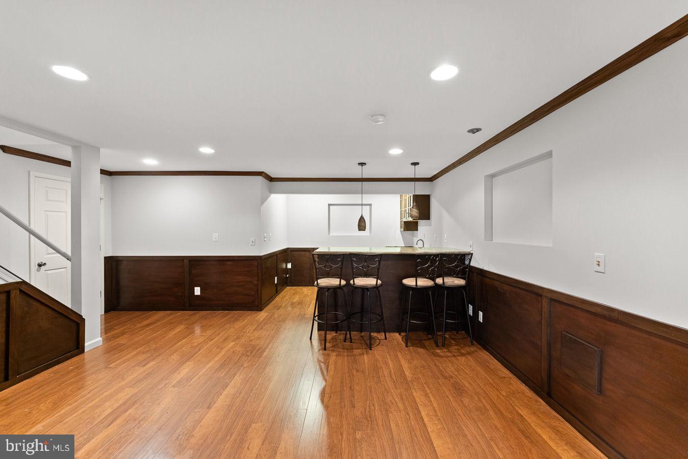 LOUDOUN VALLEY ESTATES - Residential