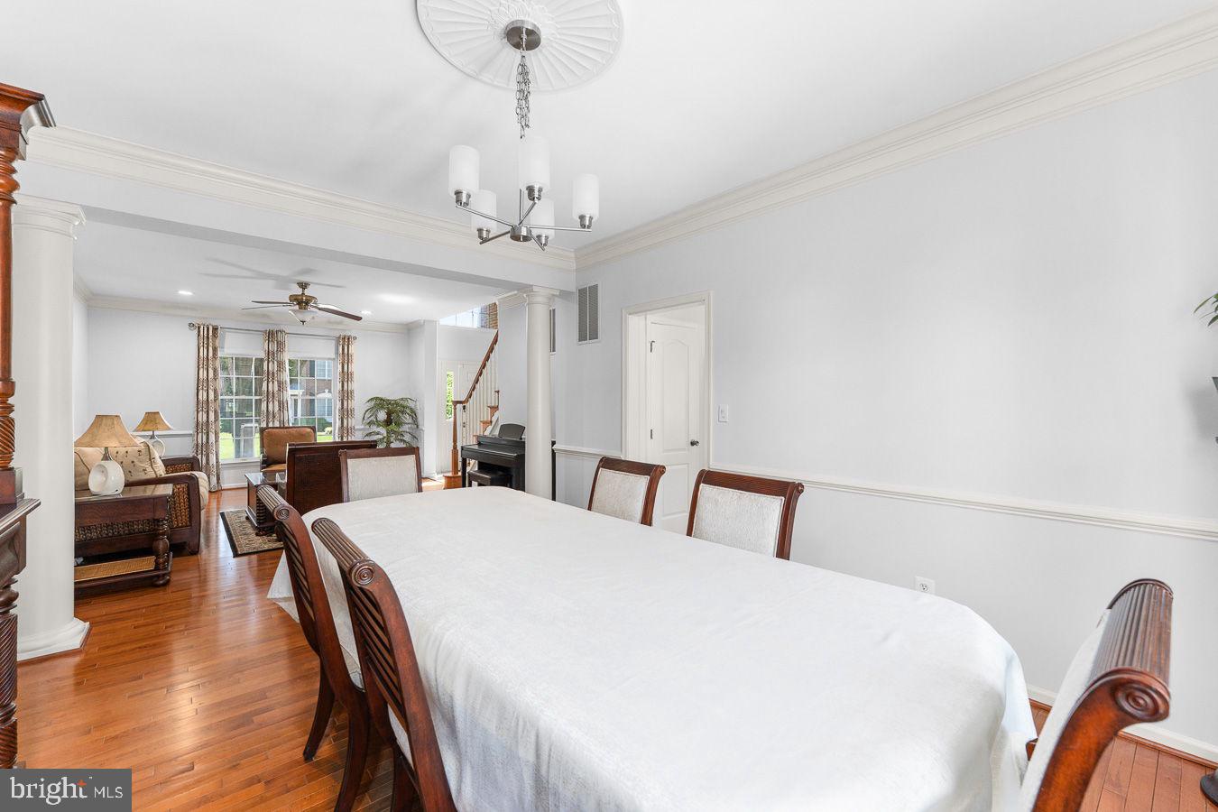 LOUDOUN VALLEY ESTATES - Residential