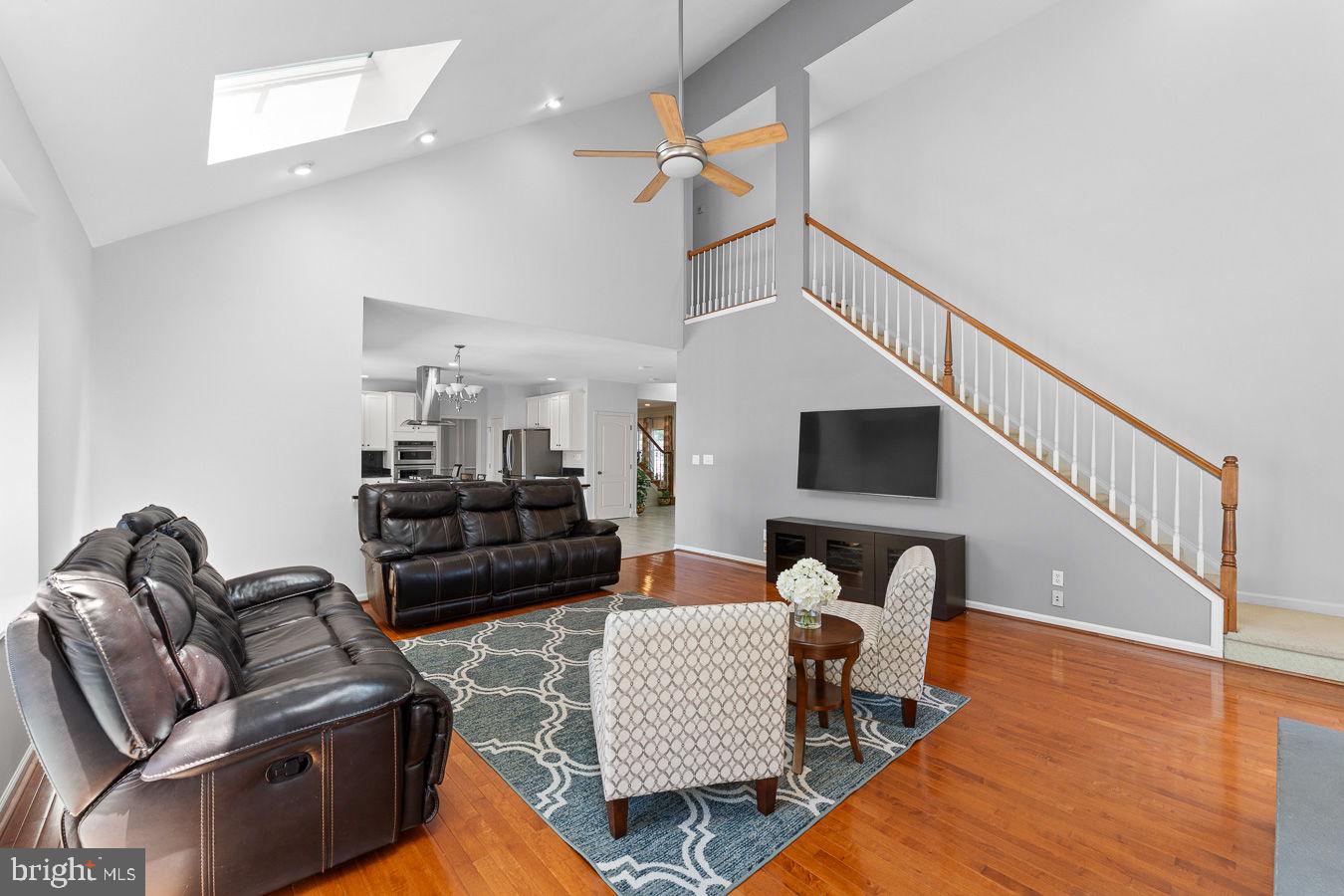 LOUDOUN VALLEY ESTATES - Residential