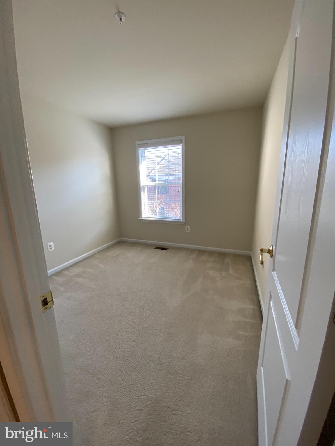 BELVEDERE GLEN - Residential Lease