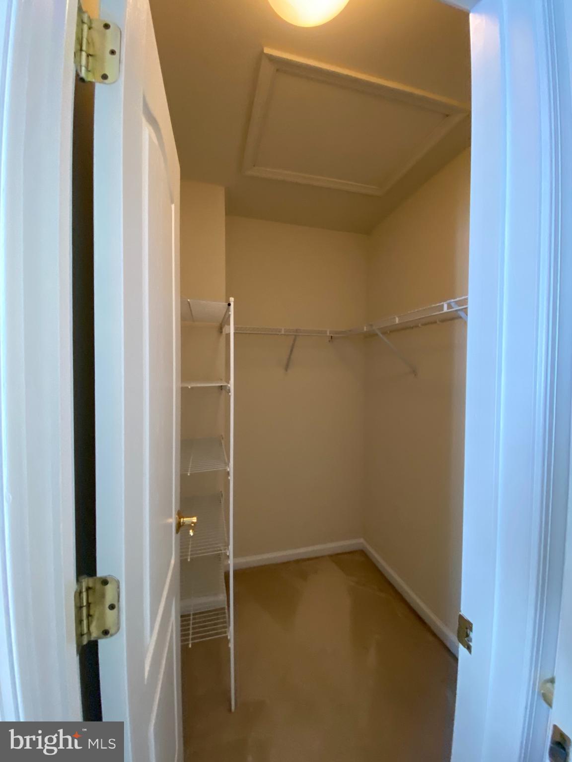 BELVEDERE GLEN - Residential Lease