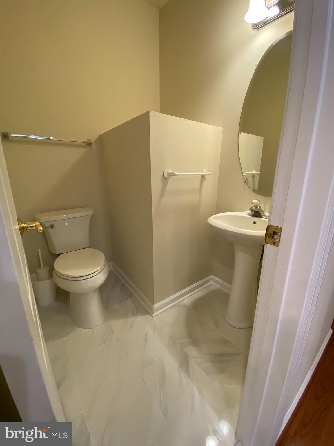 BELVEDERE GLEN - Residential Lease