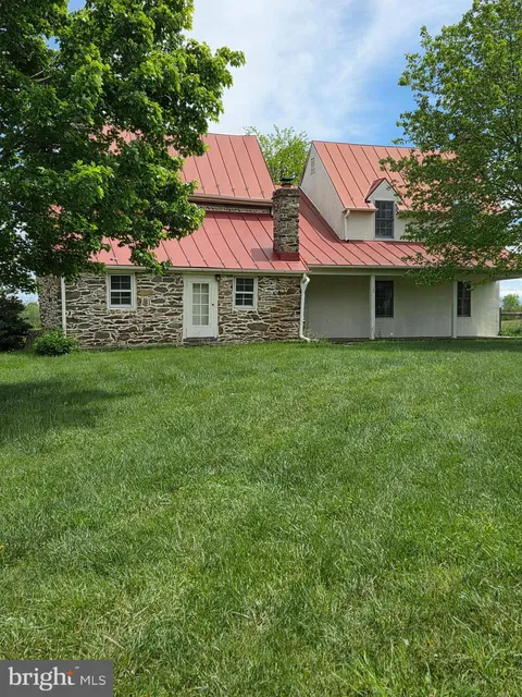 2565 Crenshaw Rd, Marshall, VA MLS: VAFQ2016552