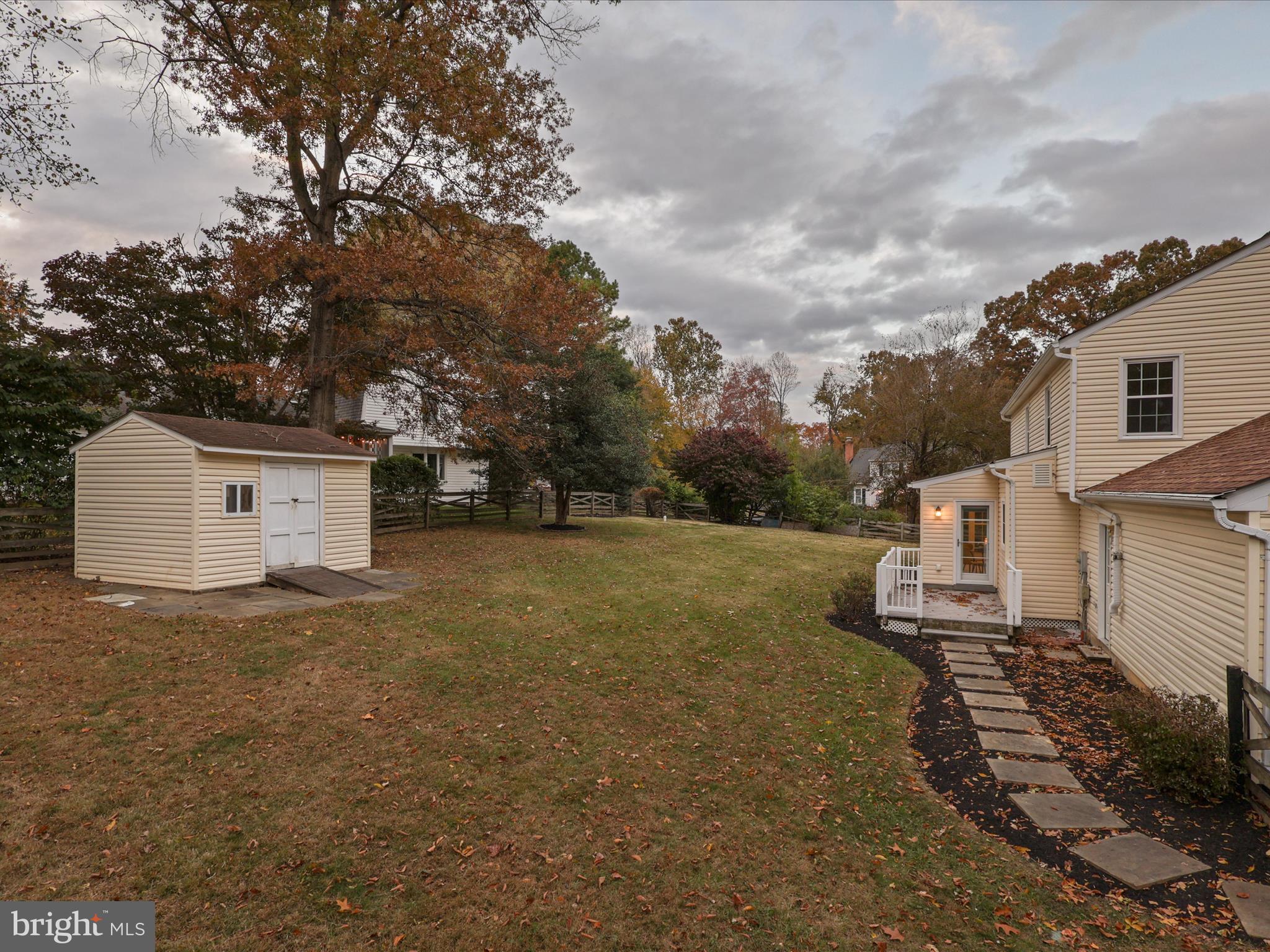 COLCHESTER HUNT - Residential