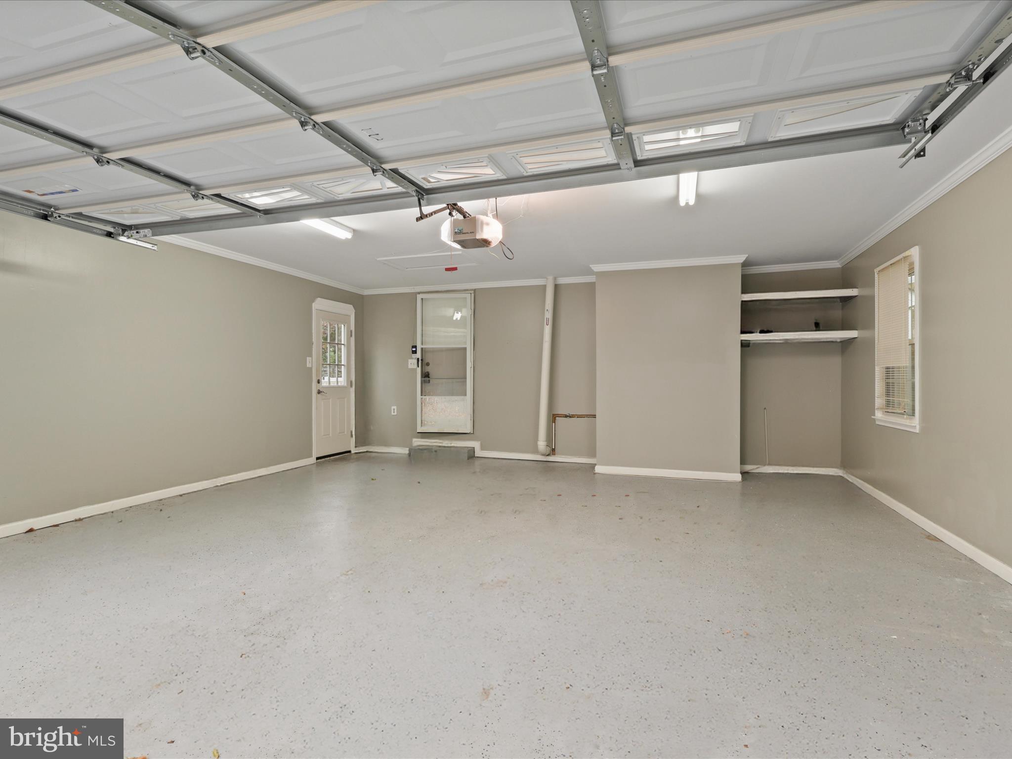 COLCHESTER HUNT - Residential