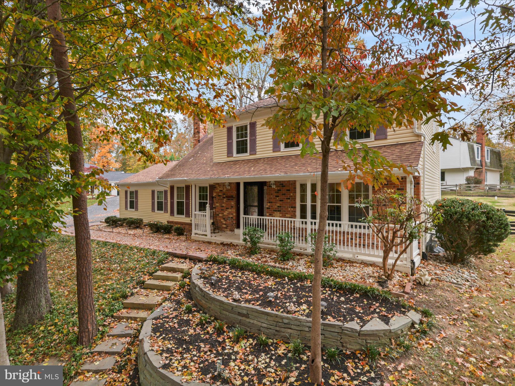 COLCHESTER HUNT - Residential