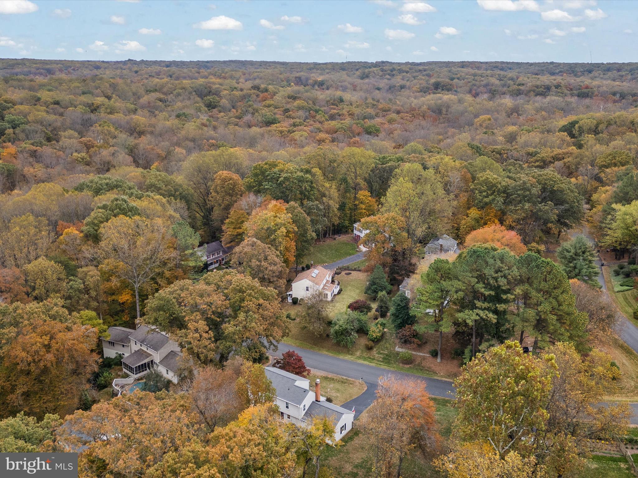 COLCHESTER HUNT - Residential