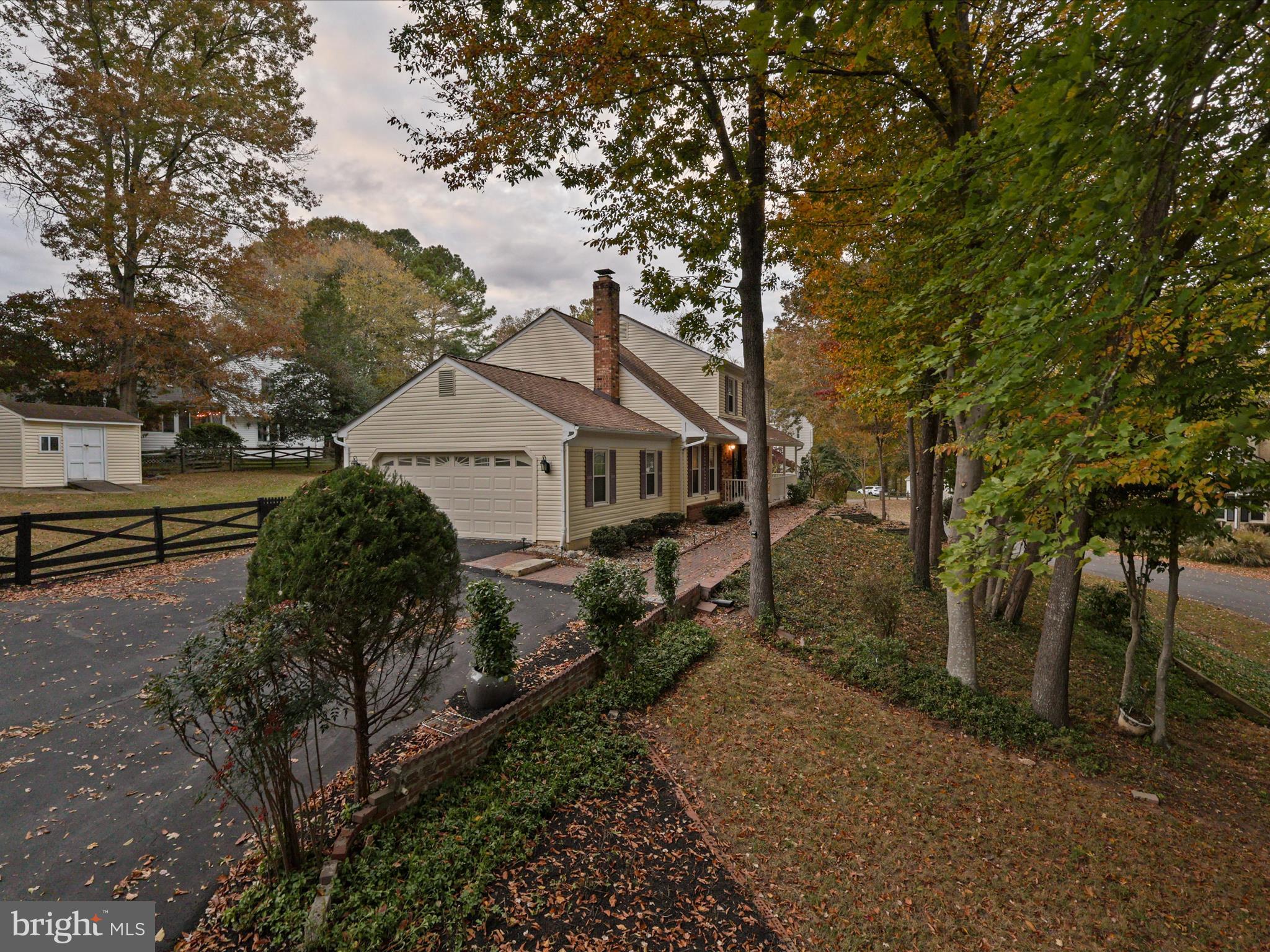 COLCHESTER HUNT - Residential