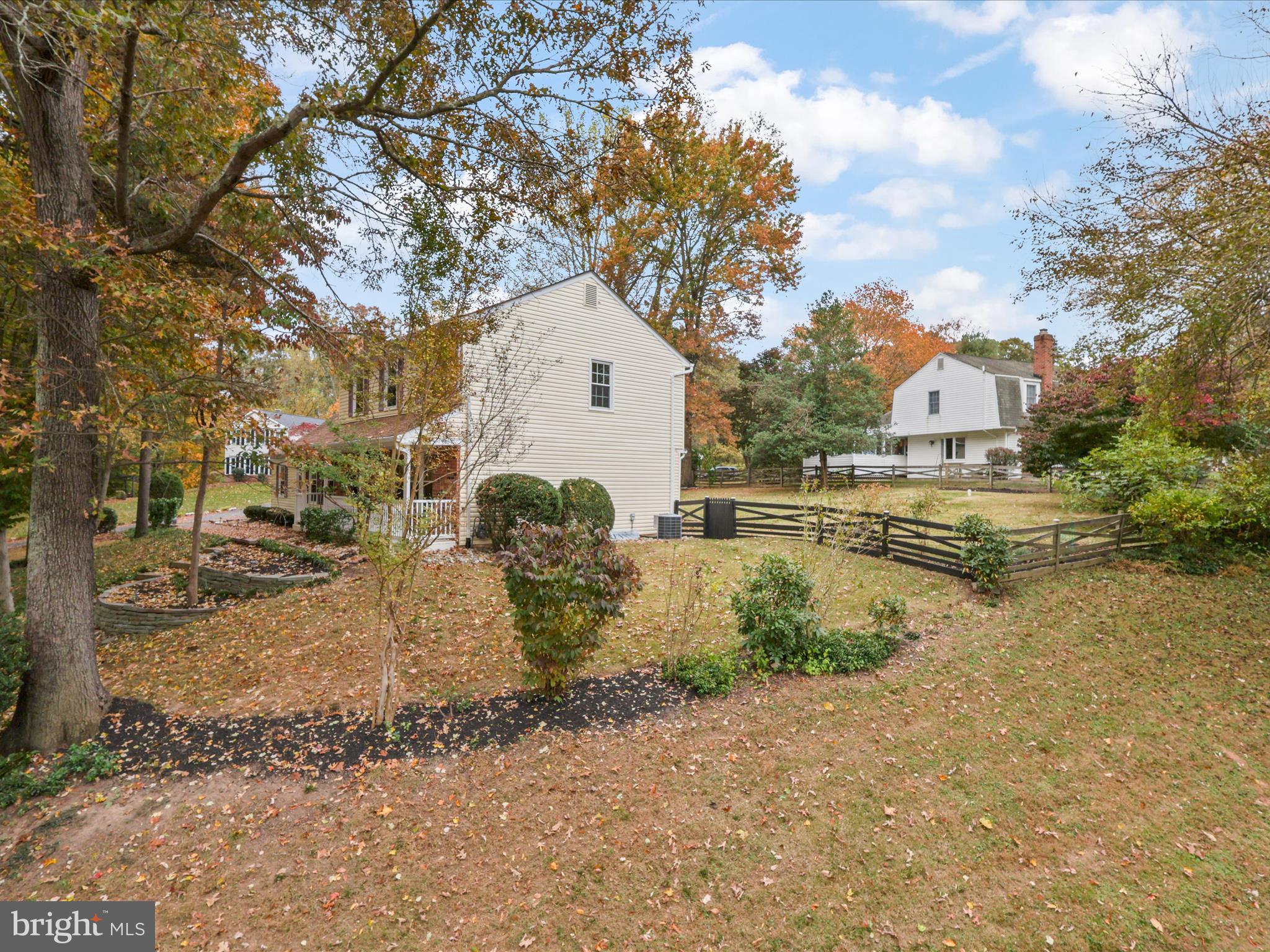 COLCHESTER HUNT - Residential