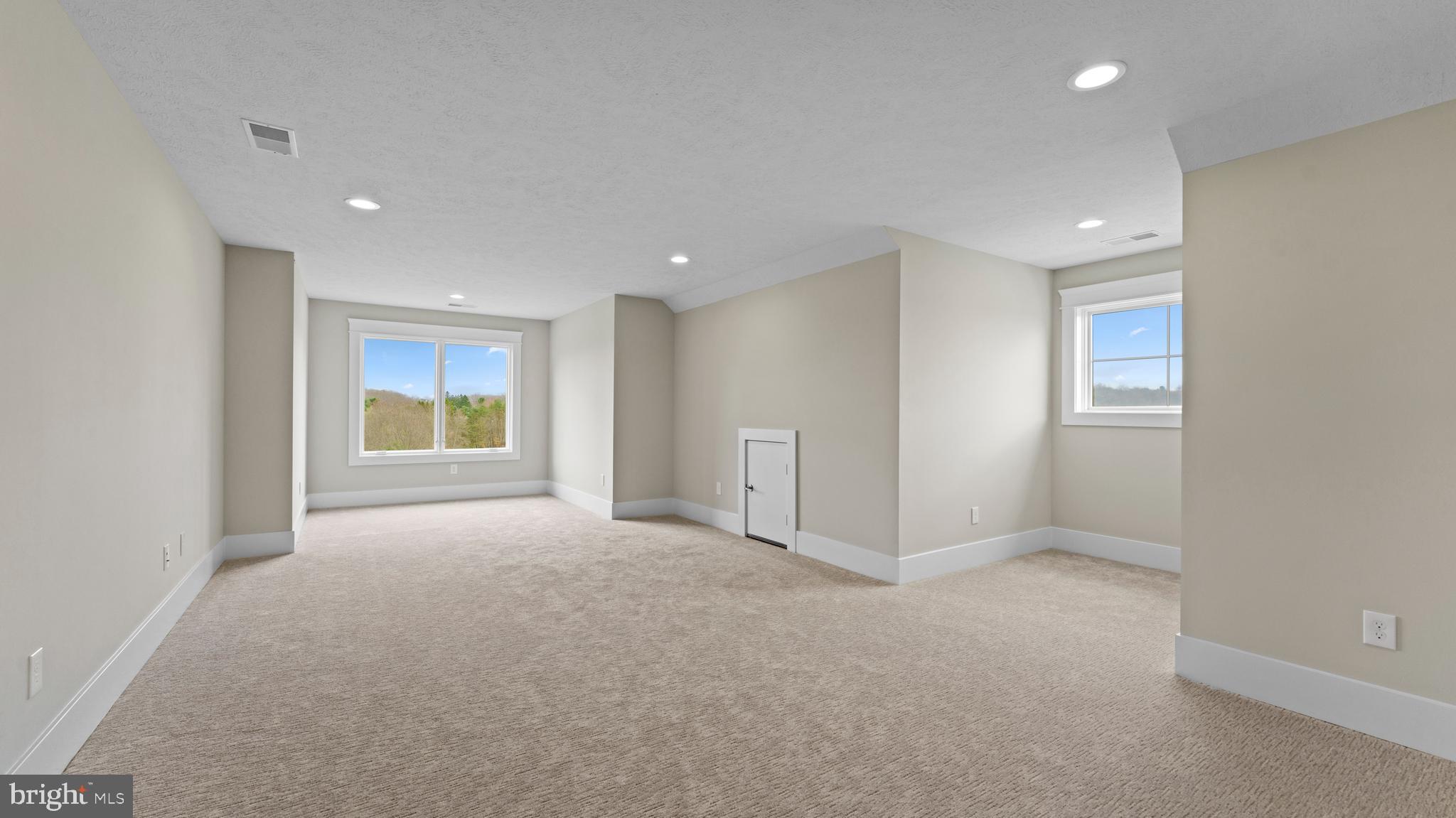 BRIARWOOD - Residential