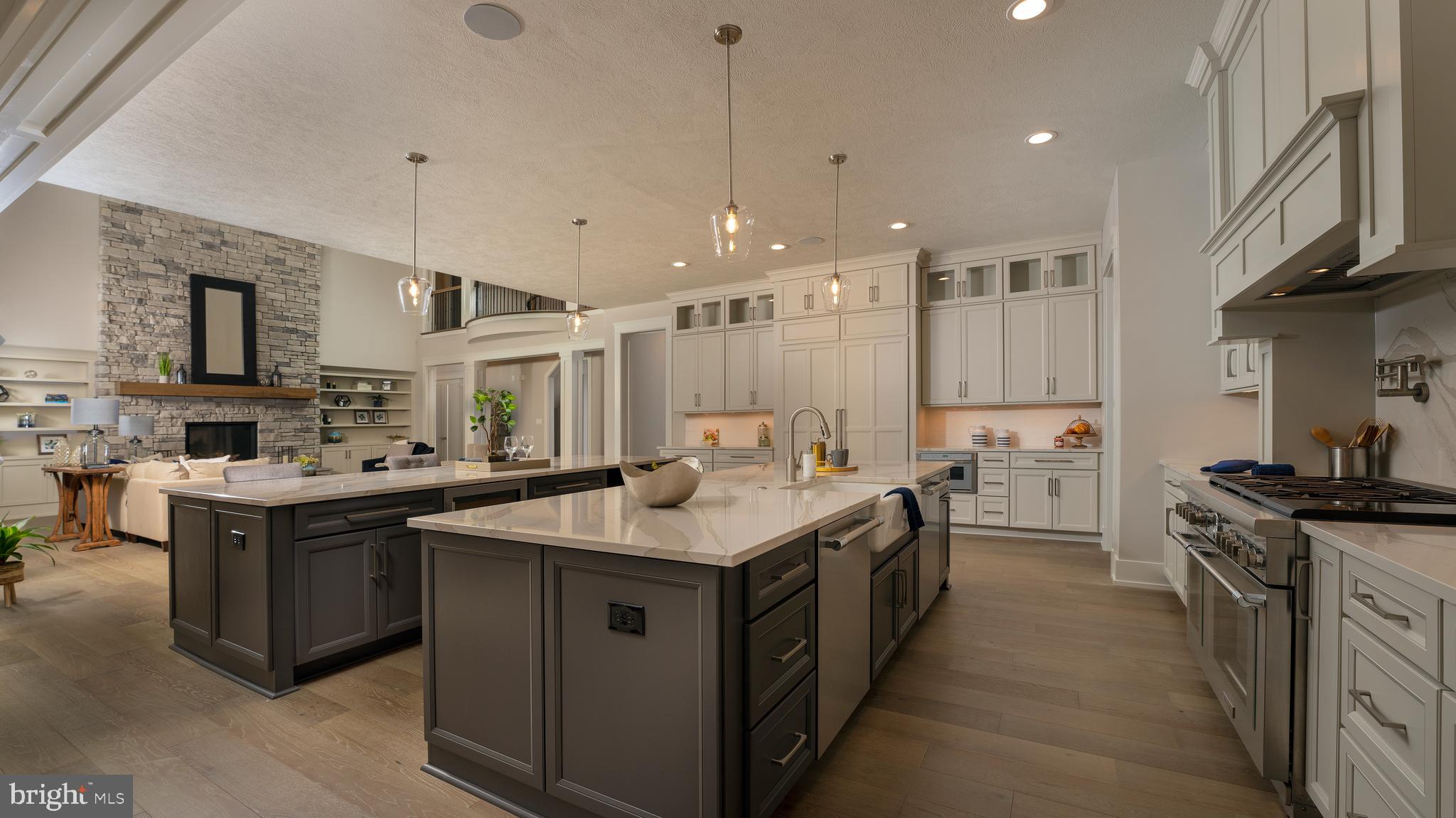 BRIARWOOD - Residential