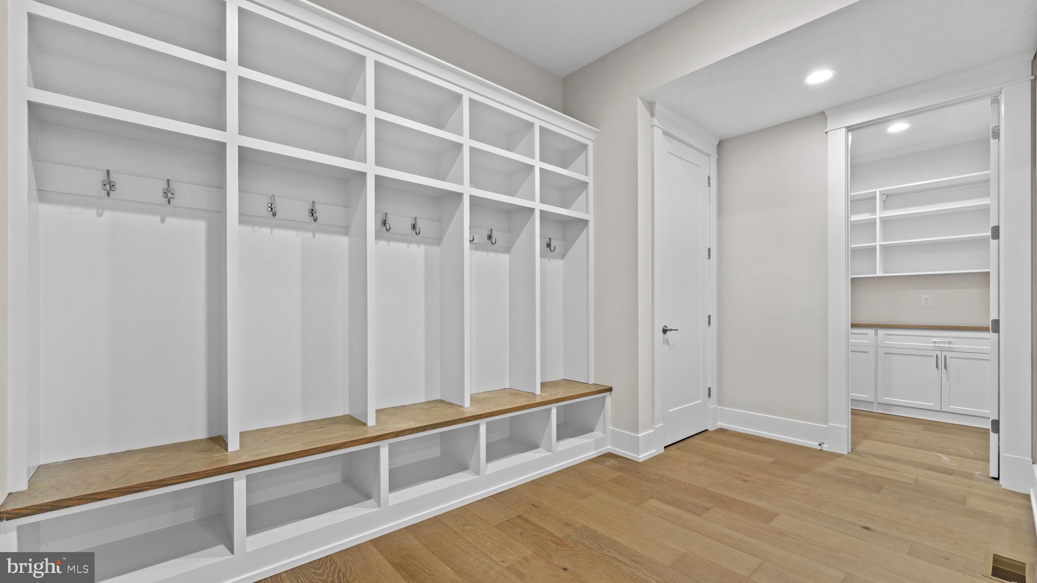 BRIARWOOD - Residential