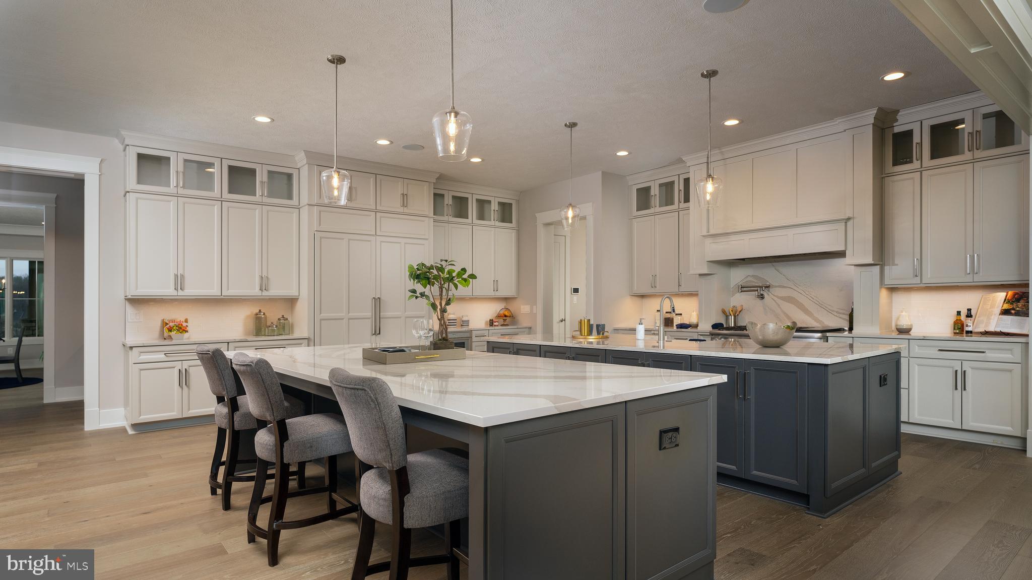 BRIARWOOD - Residential