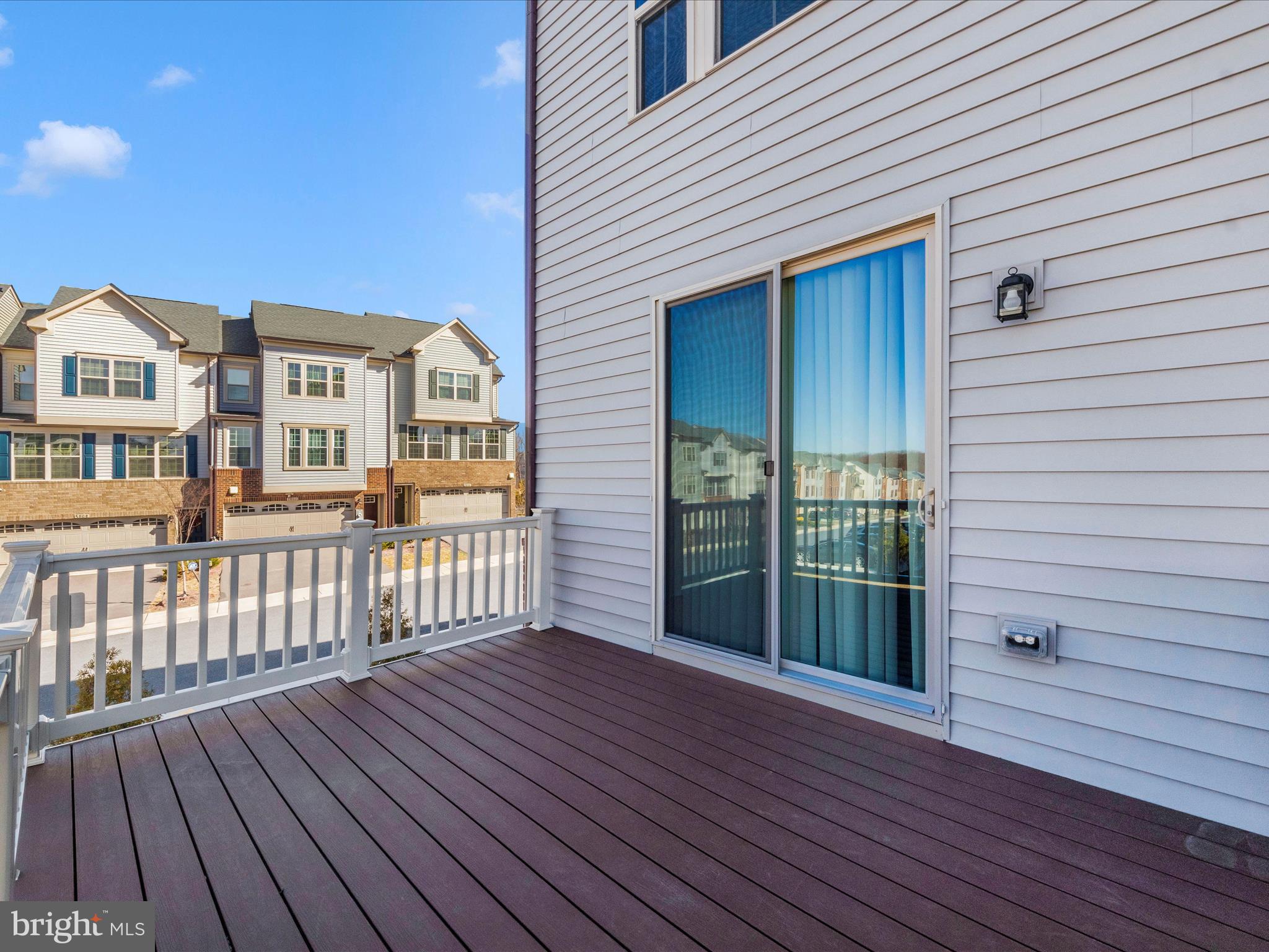 PARKSIDE - Residential