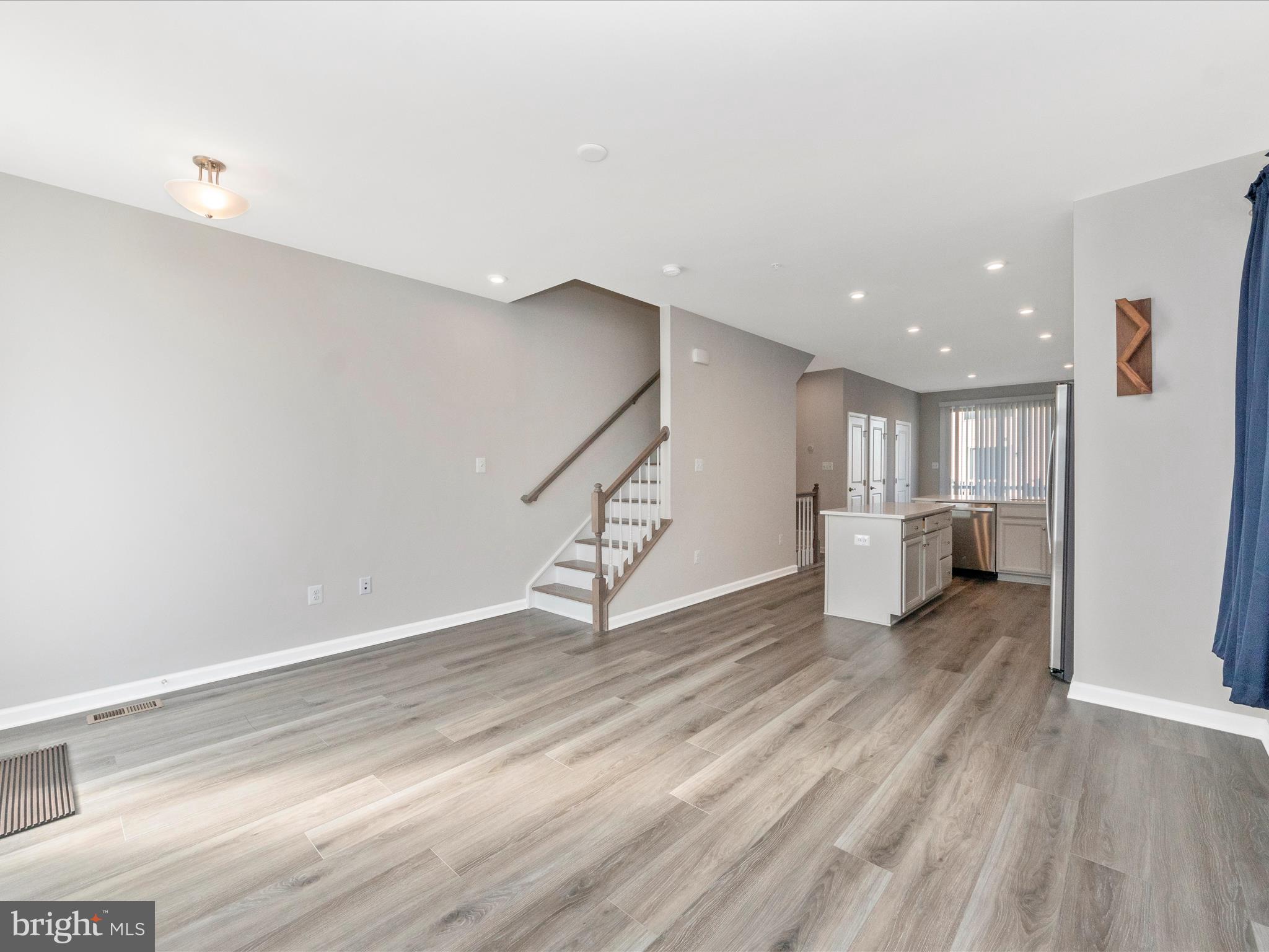 PARKSIDE - Residential