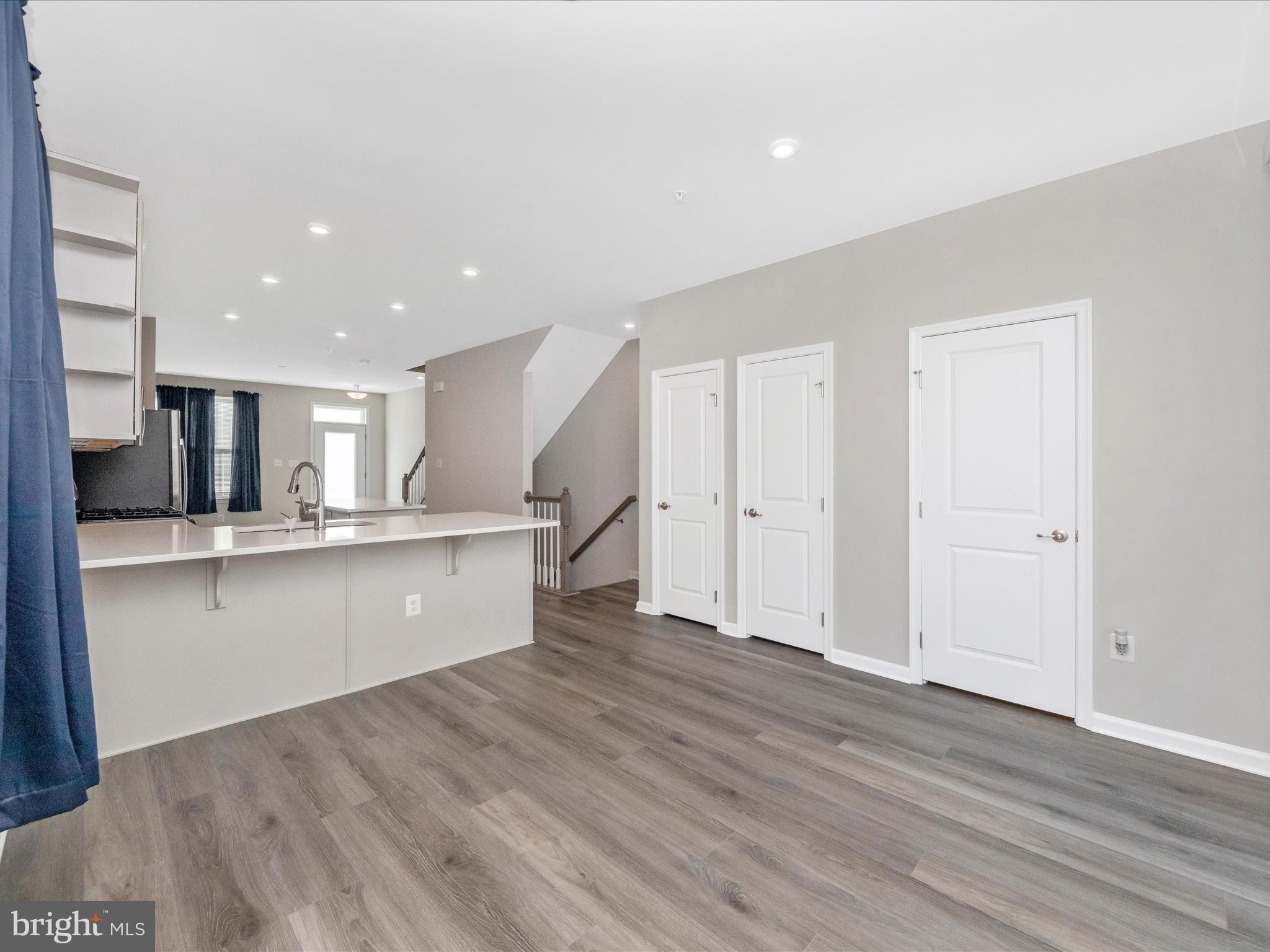 PARKSIDE - Residential