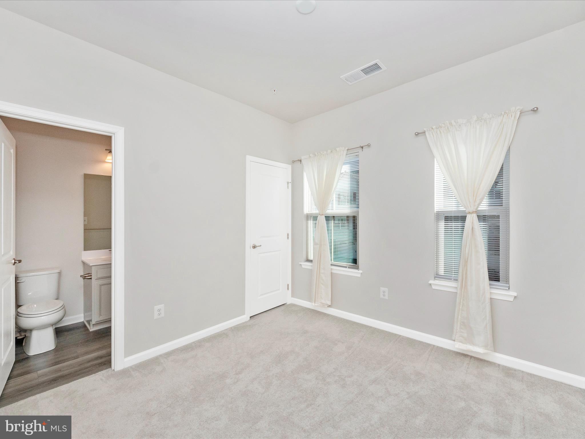 PARKSIDE - Residential