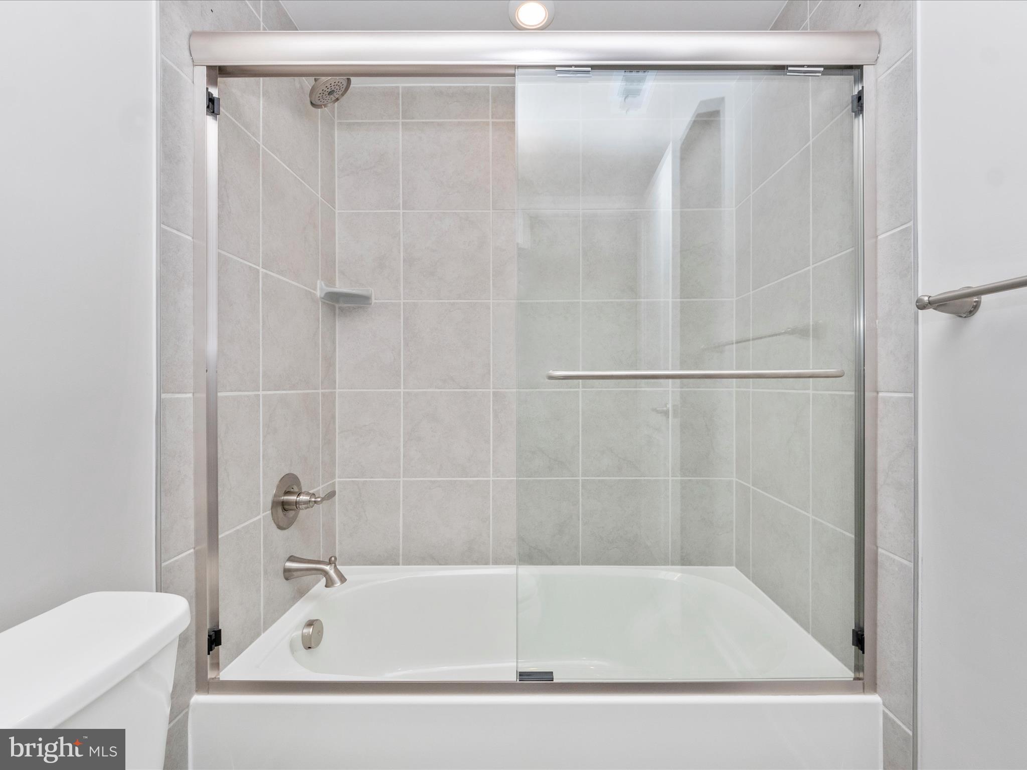 PARKSIDE - Residential