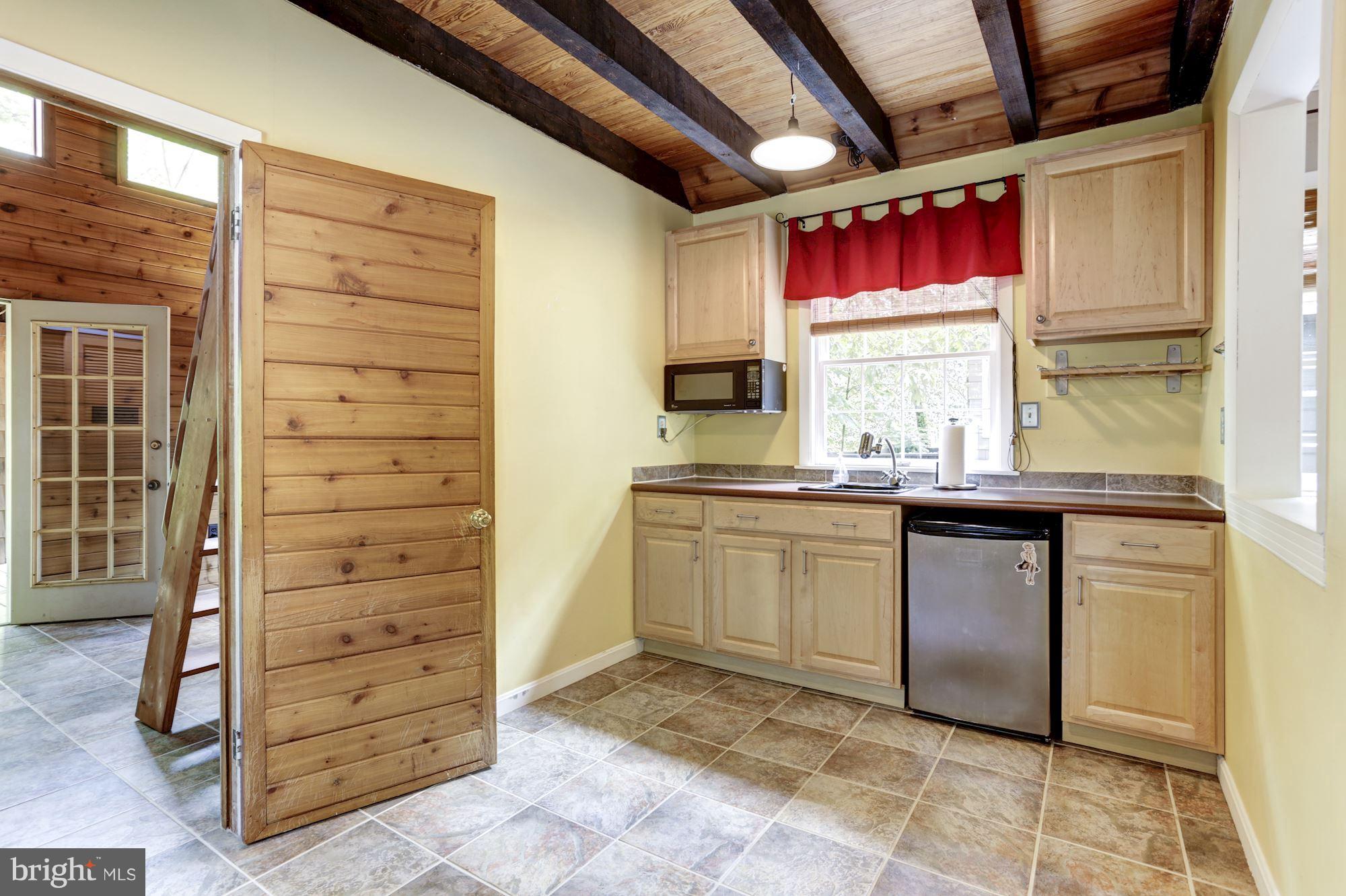 OLDE SEVERNA PARK - Residential Lease