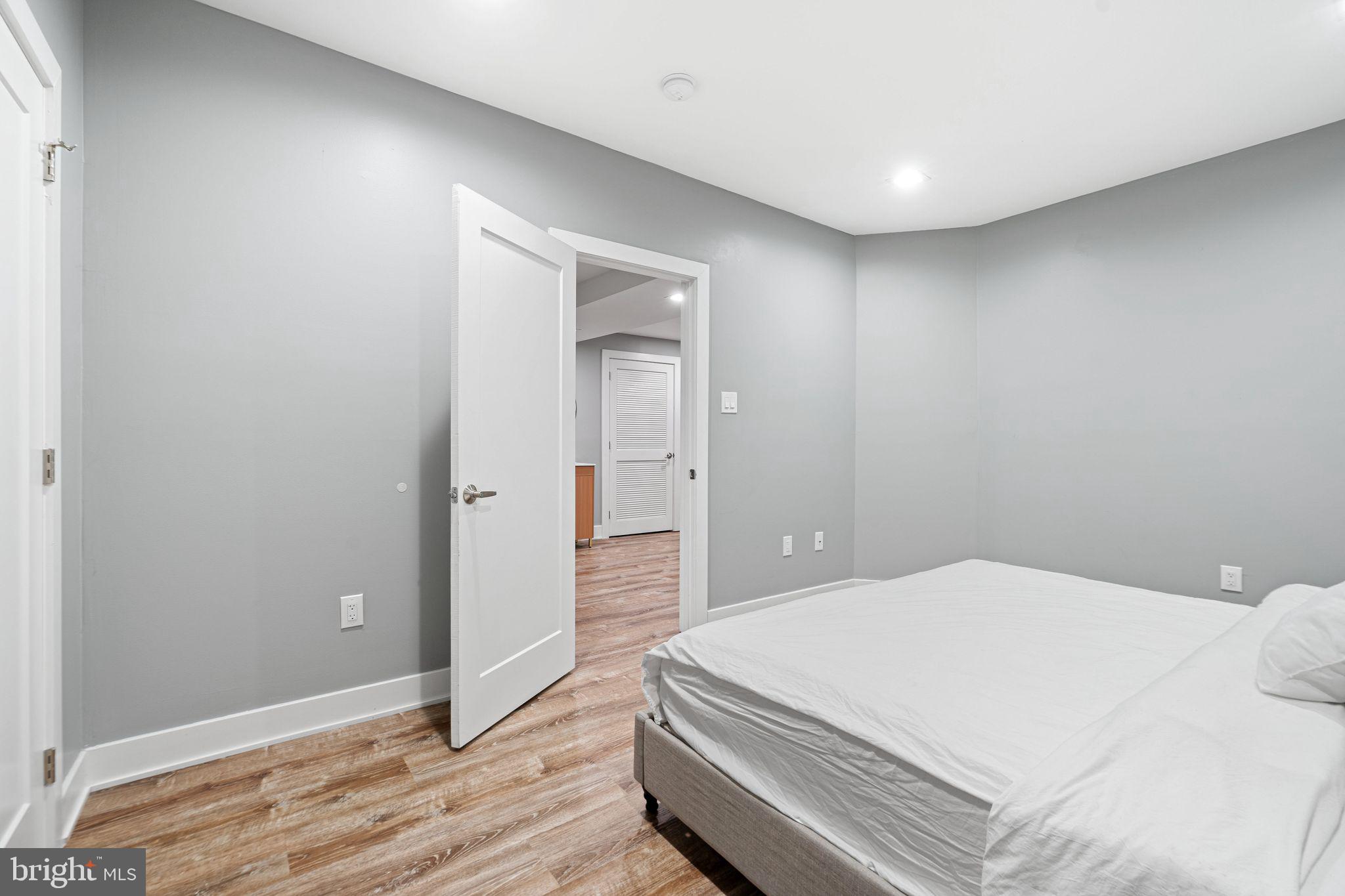 BUSTLETON - Residential Lease