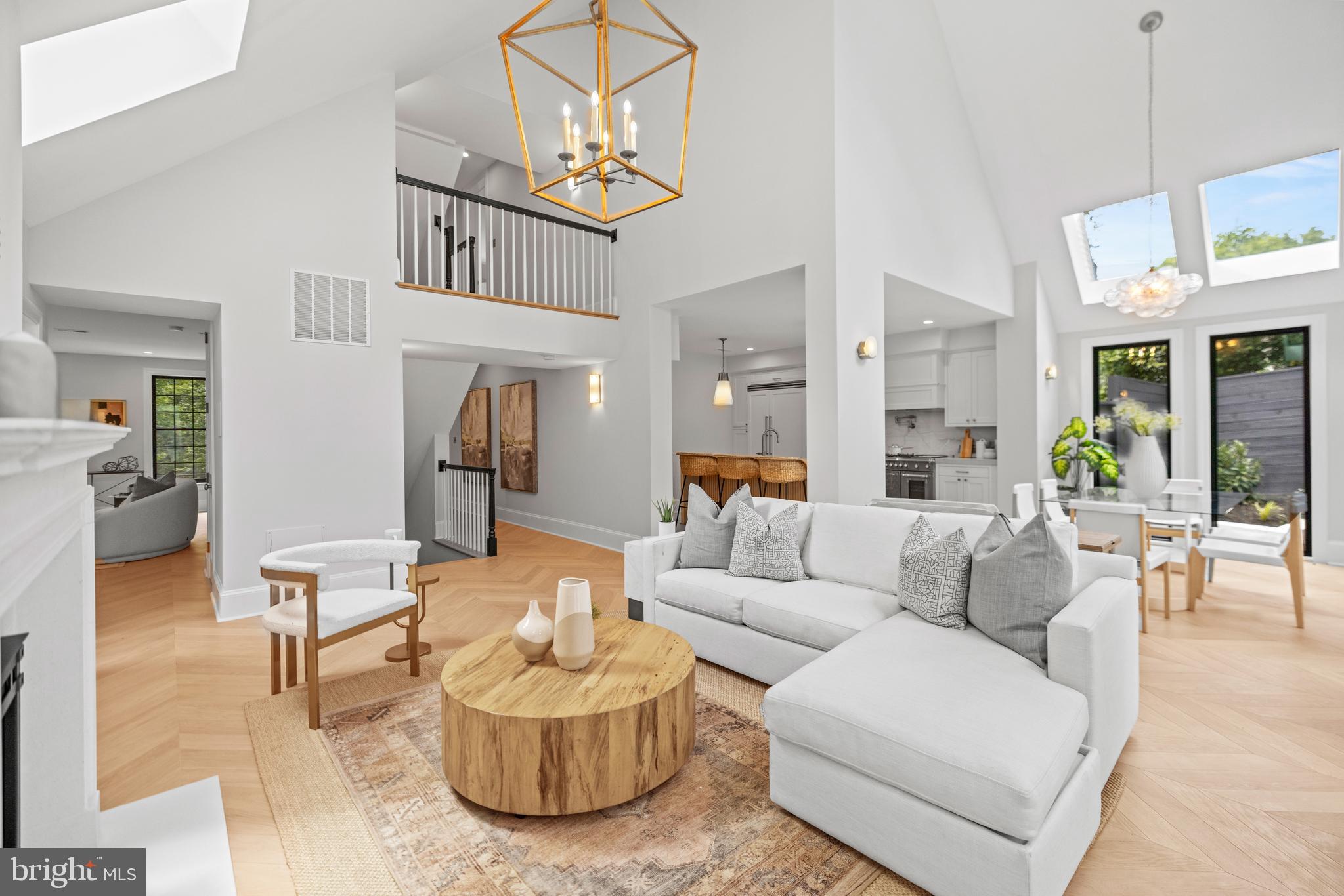 SPRING VALLEY - Residential
