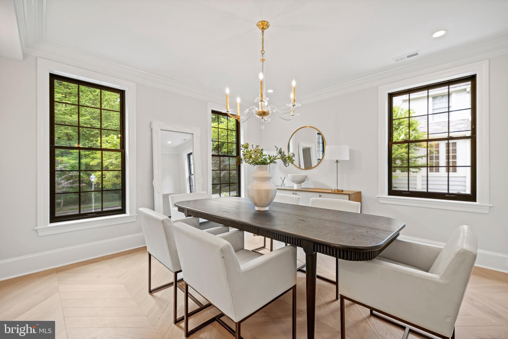 SPRING VALLEY - Residential