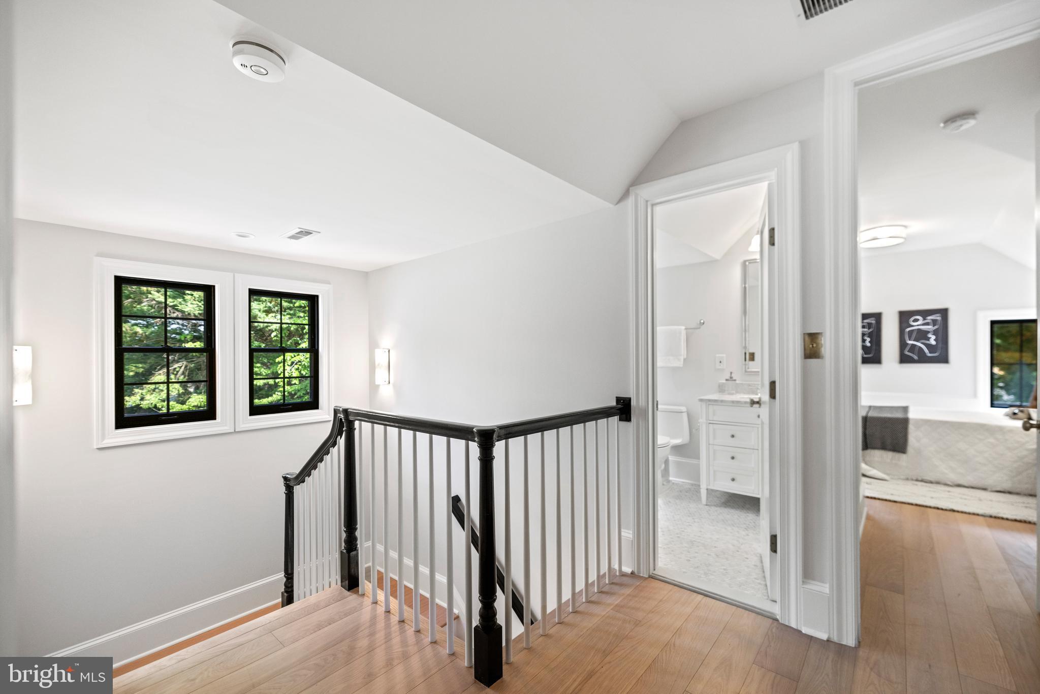 SPRING VALLEY - Residential