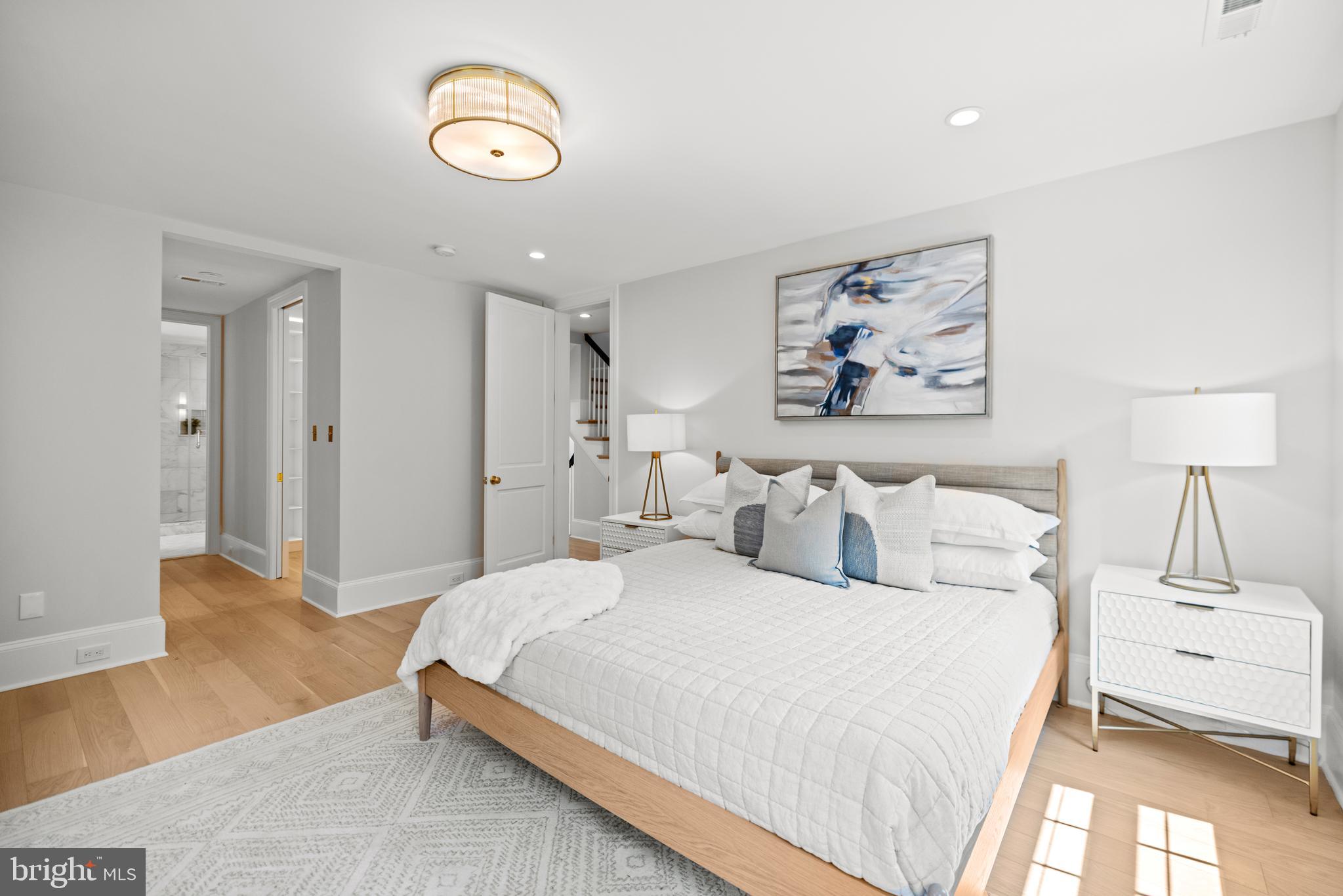 SPRING VALLEY - Residential