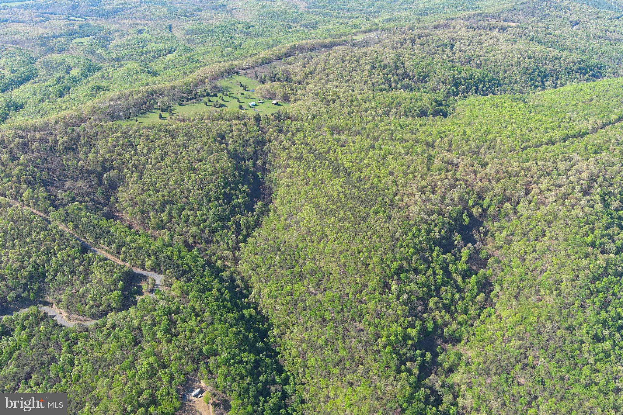 BLUFFS ON THE POTOMAC - Land