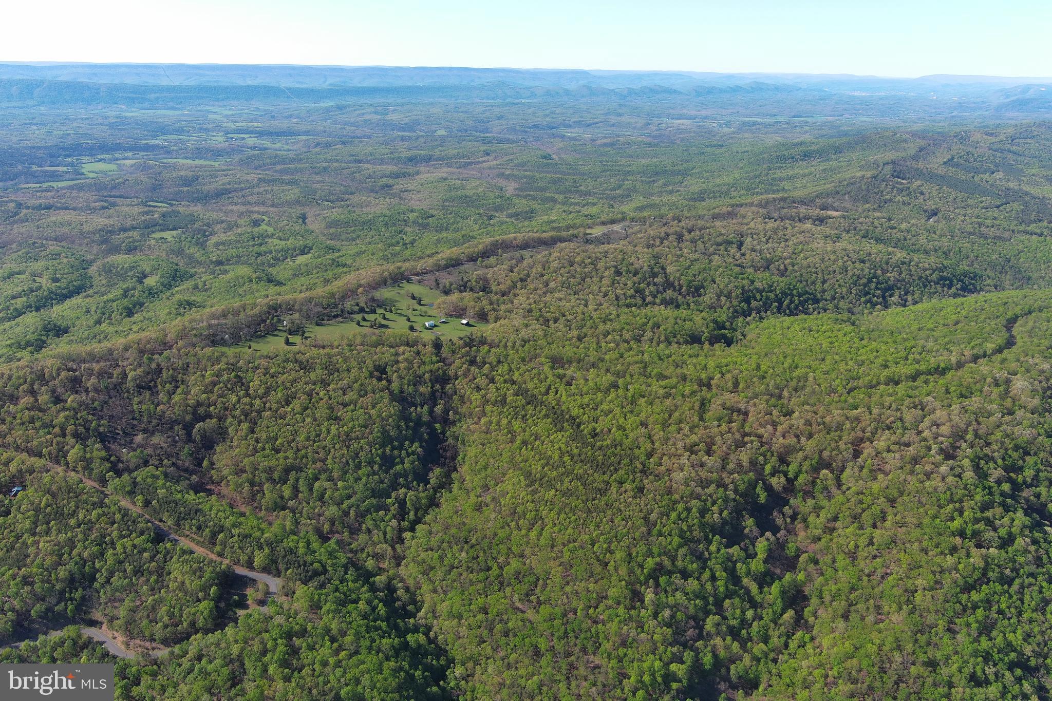 BLUFFS ON THE POTOMAC - Land