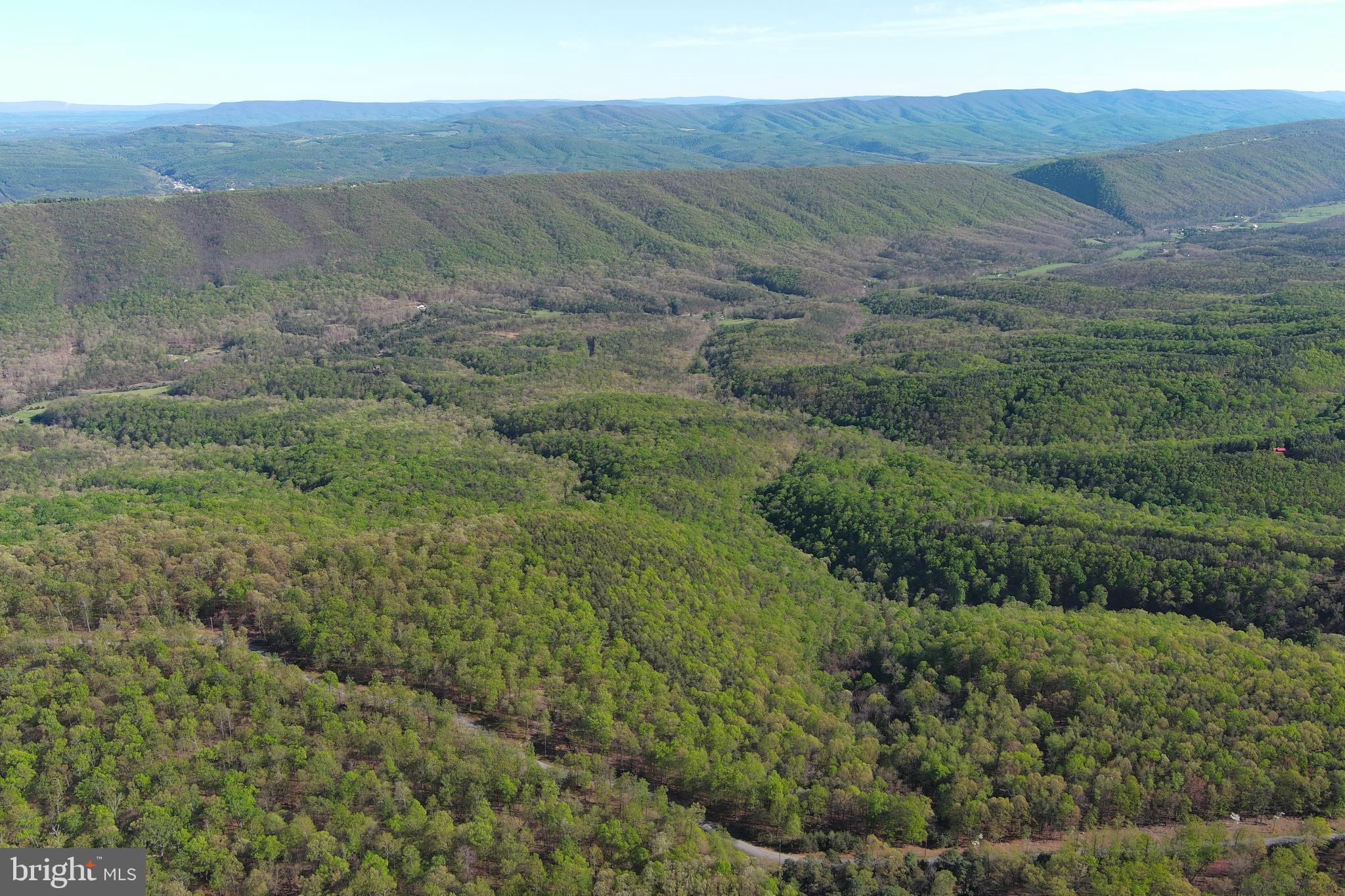 BLUFFS ON THE POTOMAC - Land