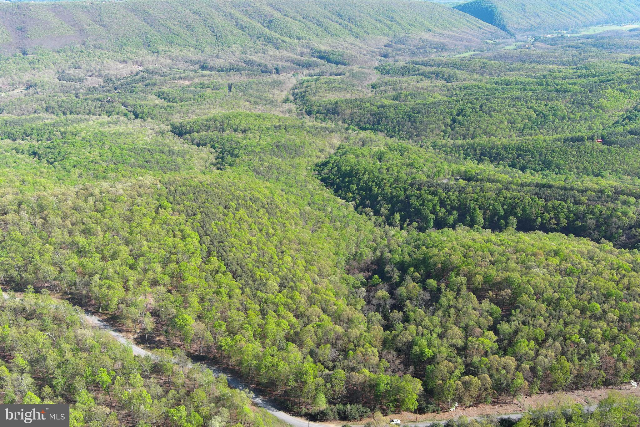 BLUFFS ON THE POTOMAC - Land