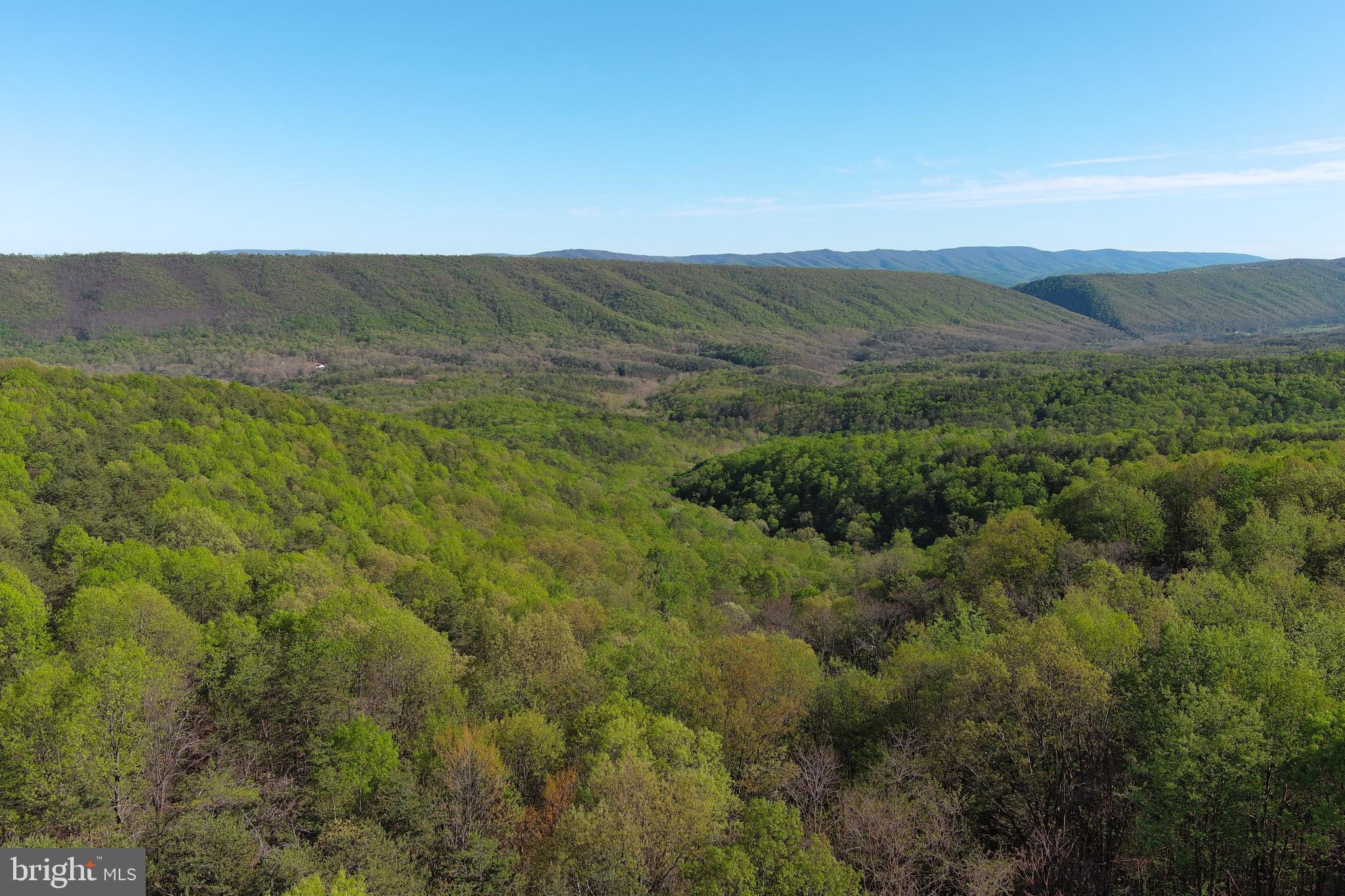 BLUFFS ON THE POTOMAC - Land