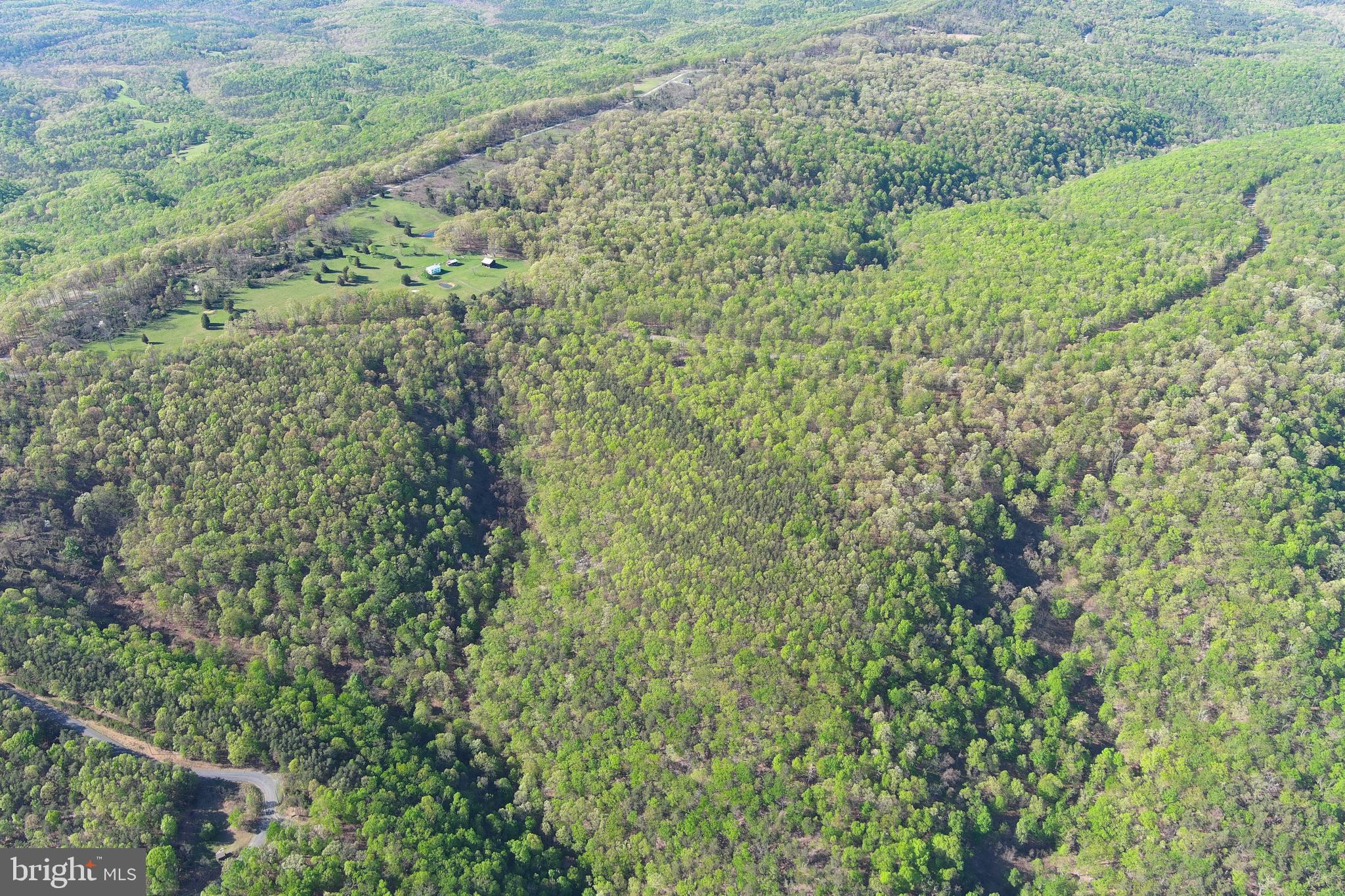 BLUFFS ON THE POTOMAC - Land