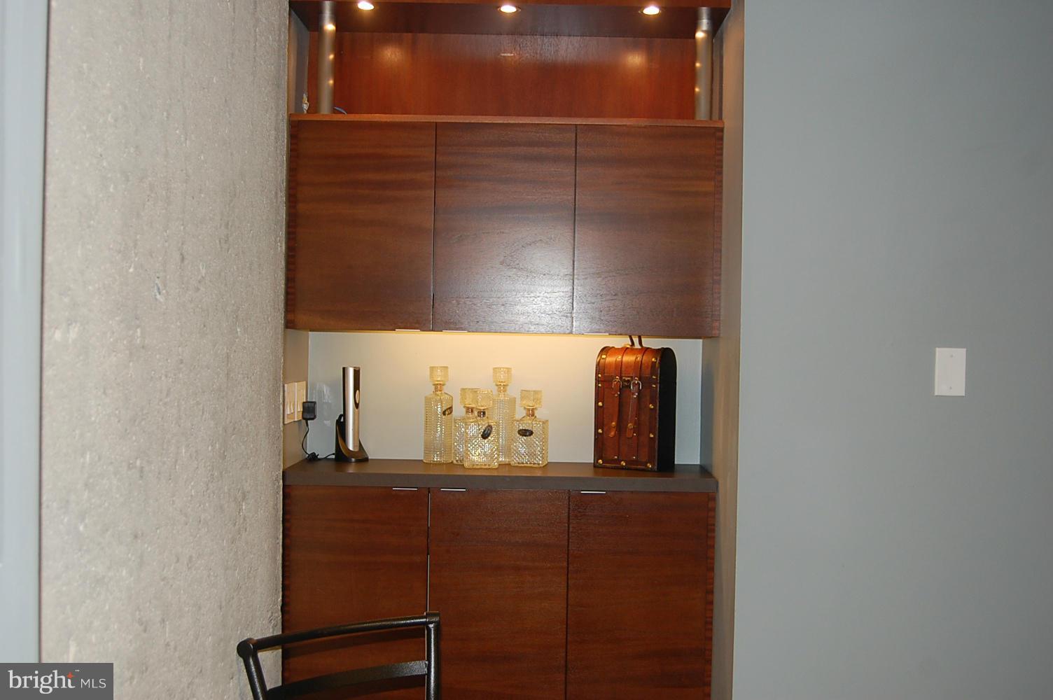 WATERGATE AT LANDMARK - Residential Lease