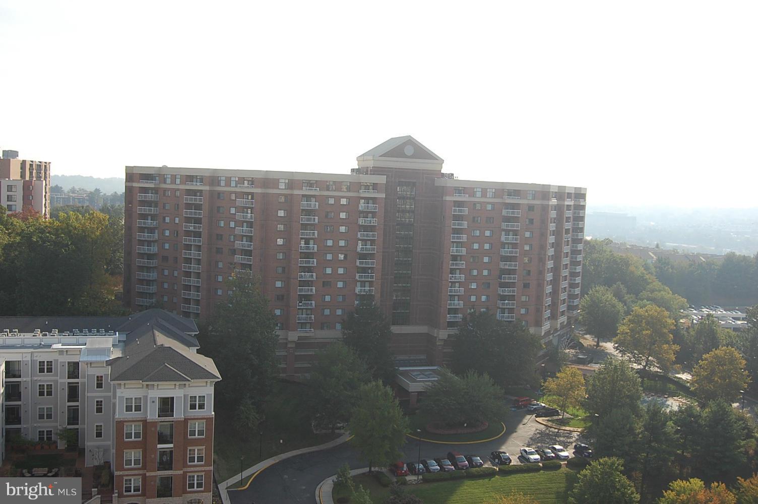 WATERGATE AT LANDMARK - Residential Lease