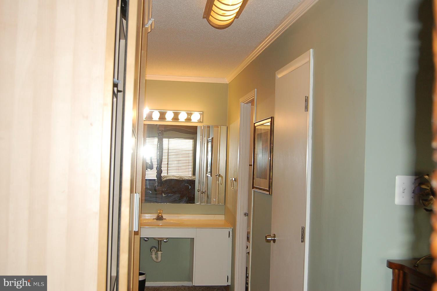 WATERGATE AT LANDMARK - Residential Lease